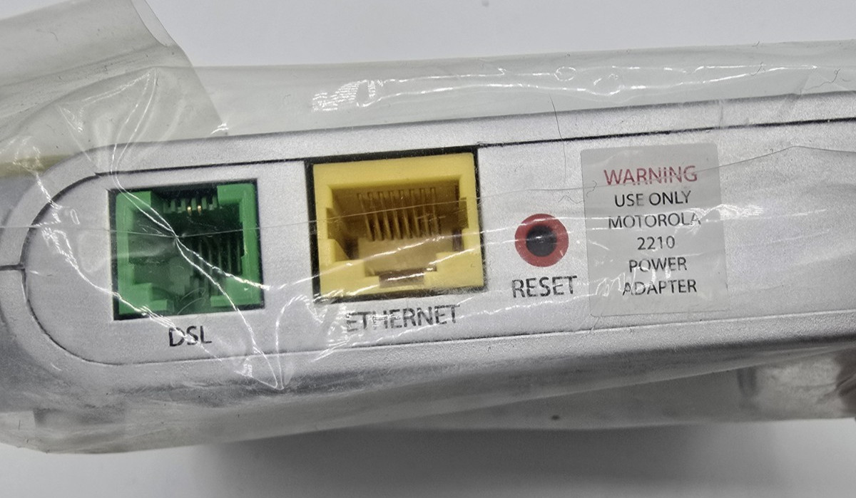Motorola 2210-02-1006 Modem Silver with Ethernet Cord & Without Power Cord