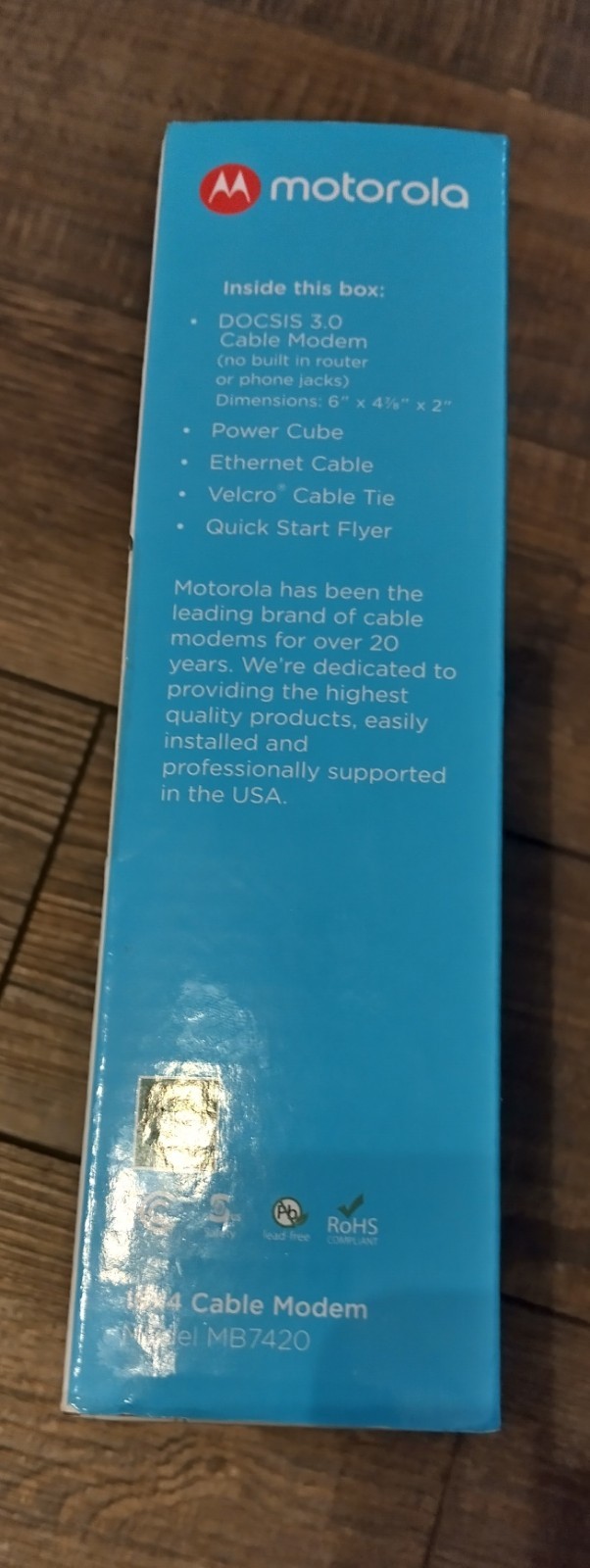 Motorola MB7420 16×4 High Speed ​​Cable Modem 686 Mbps