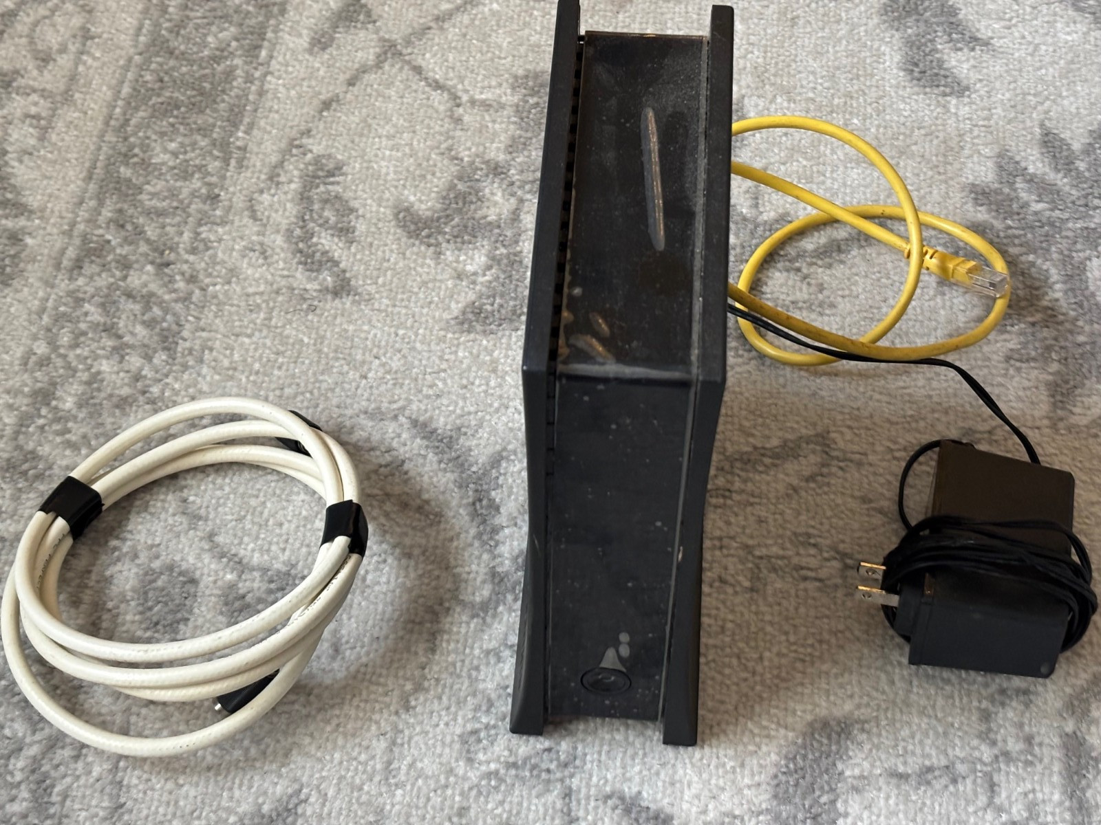 Spectrum 3.1 eMTA Docsis 3.1 Advanced Voice Modem (ES2251) – Adapter & Cords