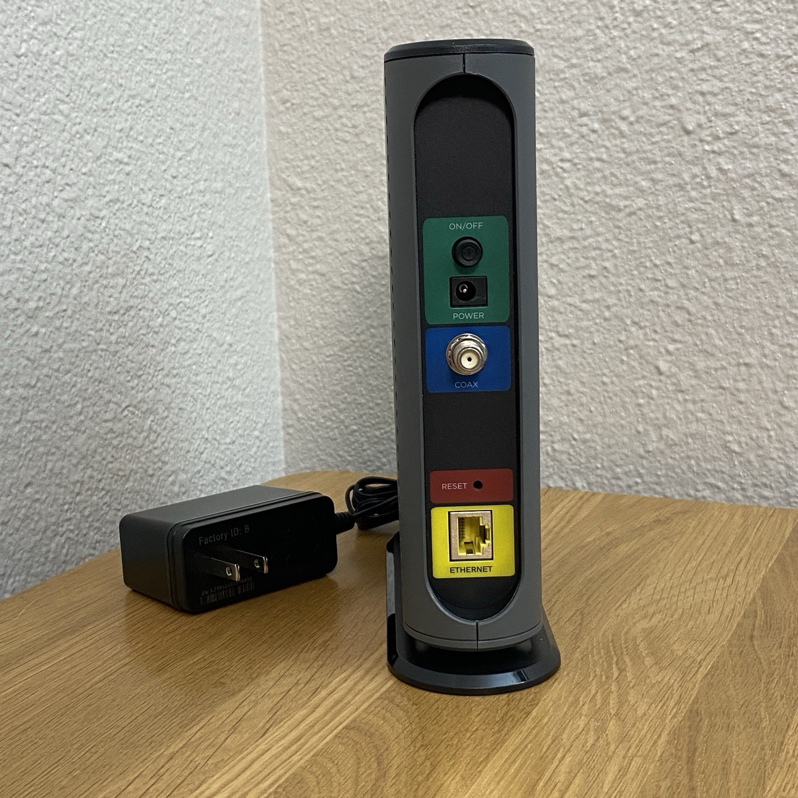 Motorola – MB7621 24×8 DOCSIS 3.0 Cable Modem 1029 Mbps