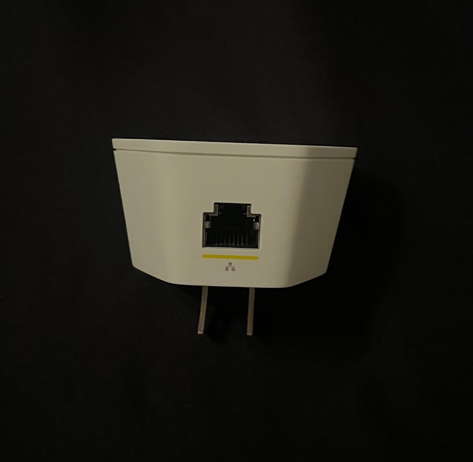 Comcast Xfinity XFI WIFI Pod Extender Network Signal Booster XE1-S