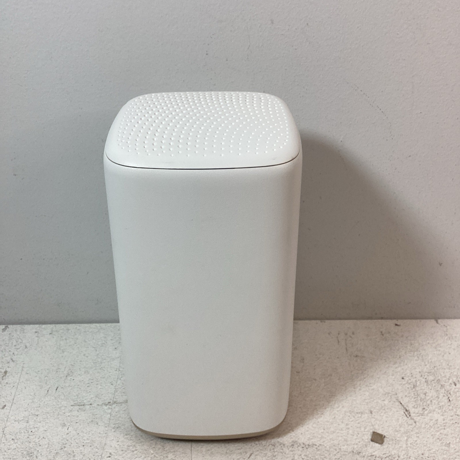 Xfinity xFi Gateway Router XB8-T Triband Wifi CGM4981COM – NO POWER CORD