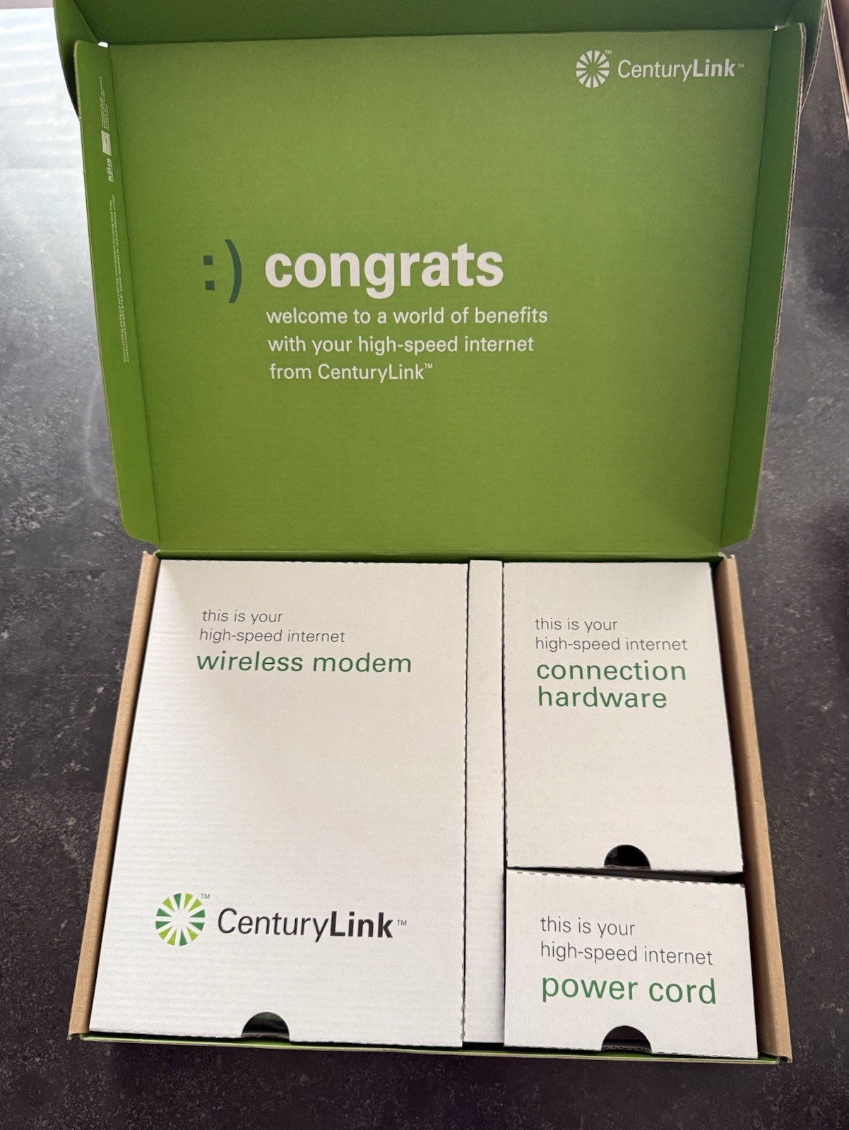 CenturyLink Wireless Modem Kit Black White