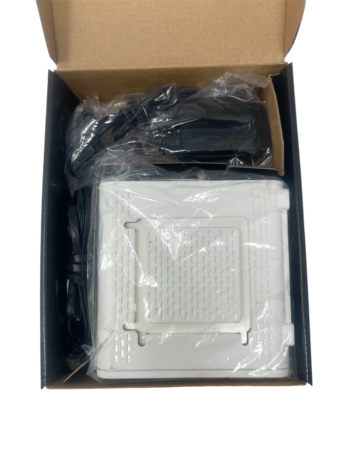 ARRIS SURFboard SB6141 Motorola White Modem W/ Power/Ethernet Cable High Powered