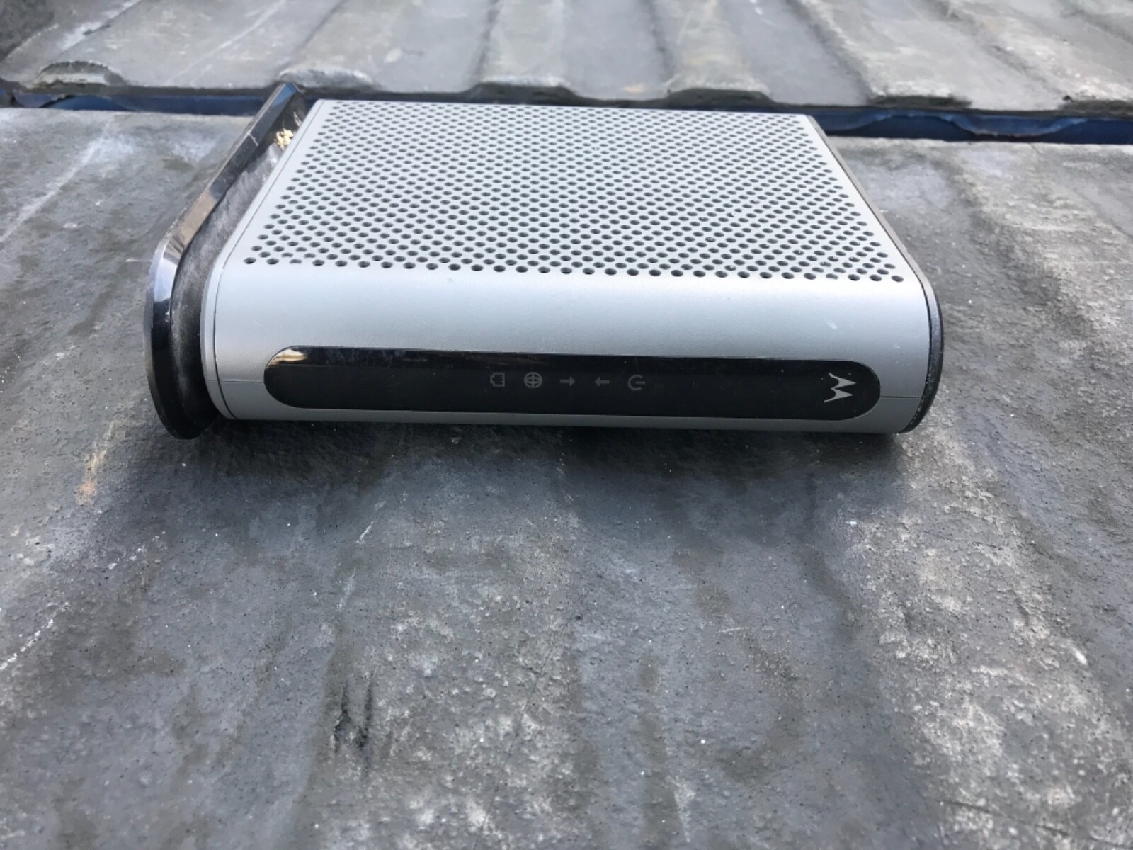 Motorola MB8600 DOCSIS 3.1 Cable modem- Black