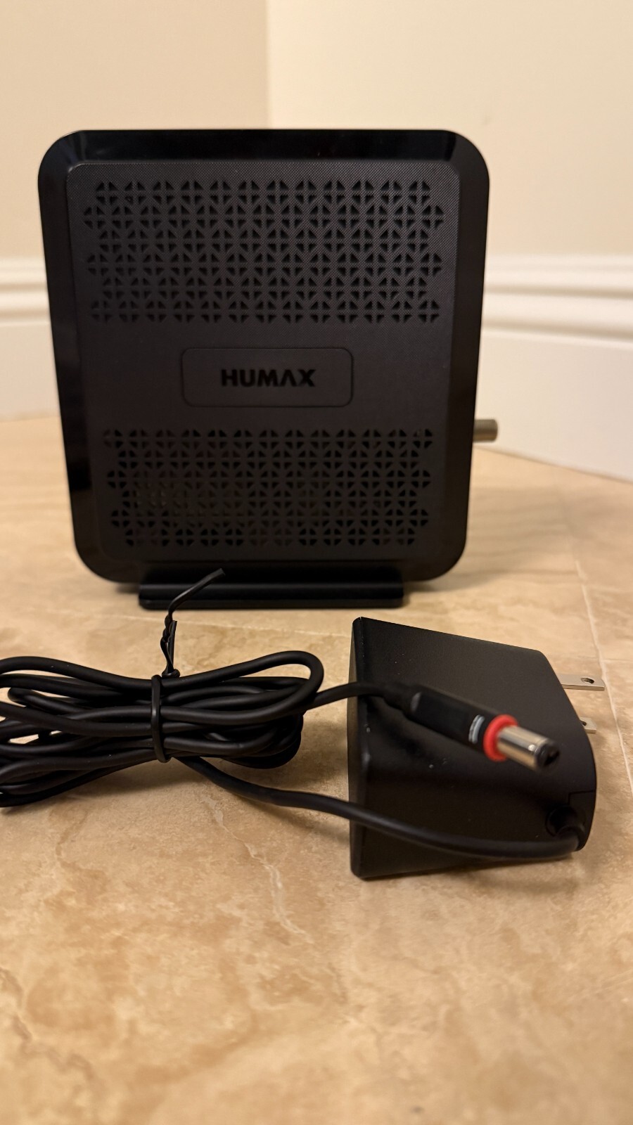 Humax DOCSIS 3.1 Cable Modem COX