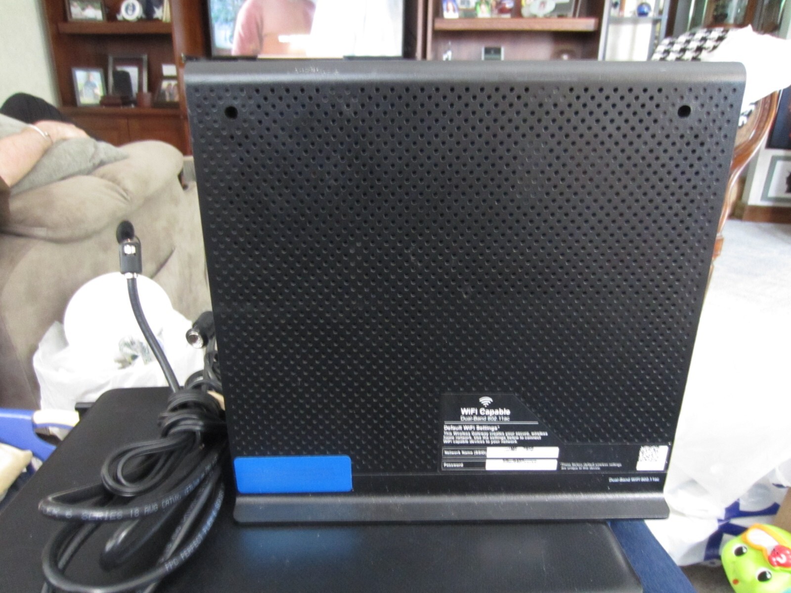ARRIS TG1682P Wireless Modem Router