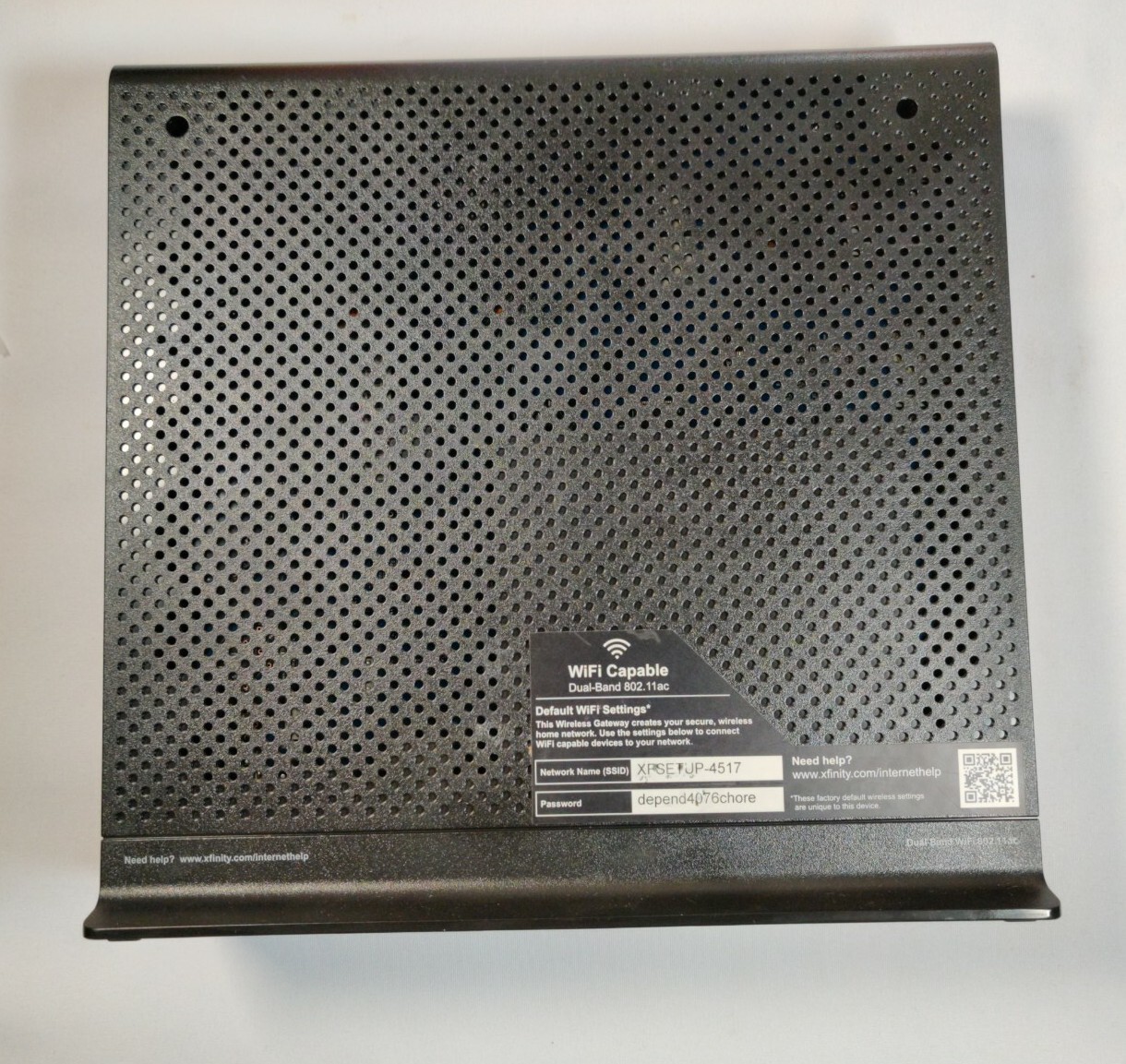 ARRIS TG1682G 640 Mbps Touchstone Telephony Gateway