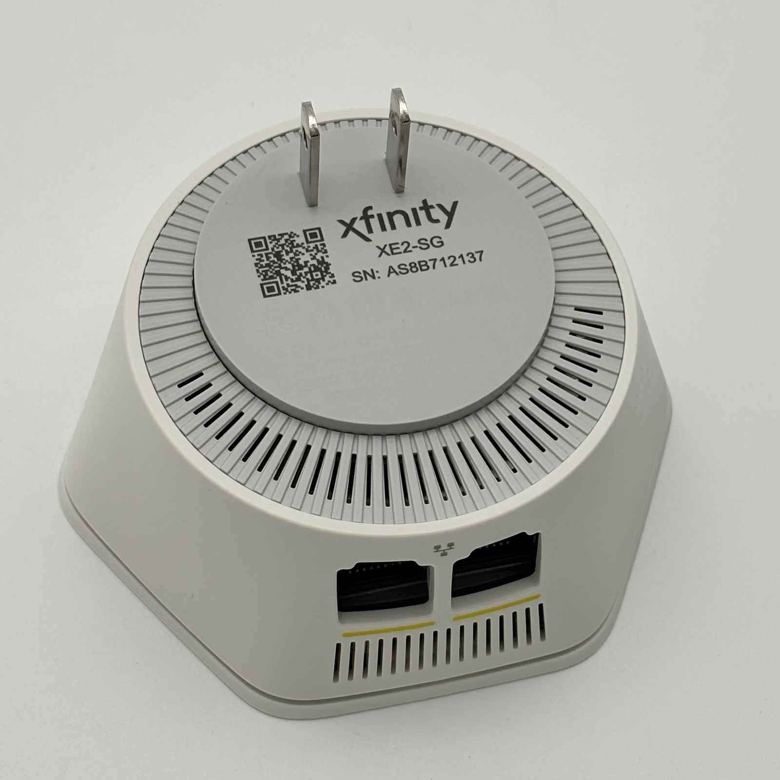 Xfinity xFi Pod 2nd Gen XE2-SG WiFi Range Extender Mesh Router w/ Original Box