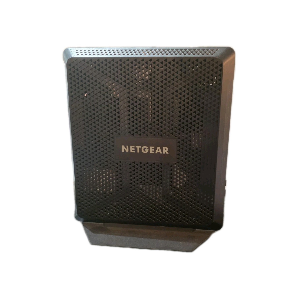 WiFi Cable Modem Router AC1900: Model C7000v2 Nighthawk