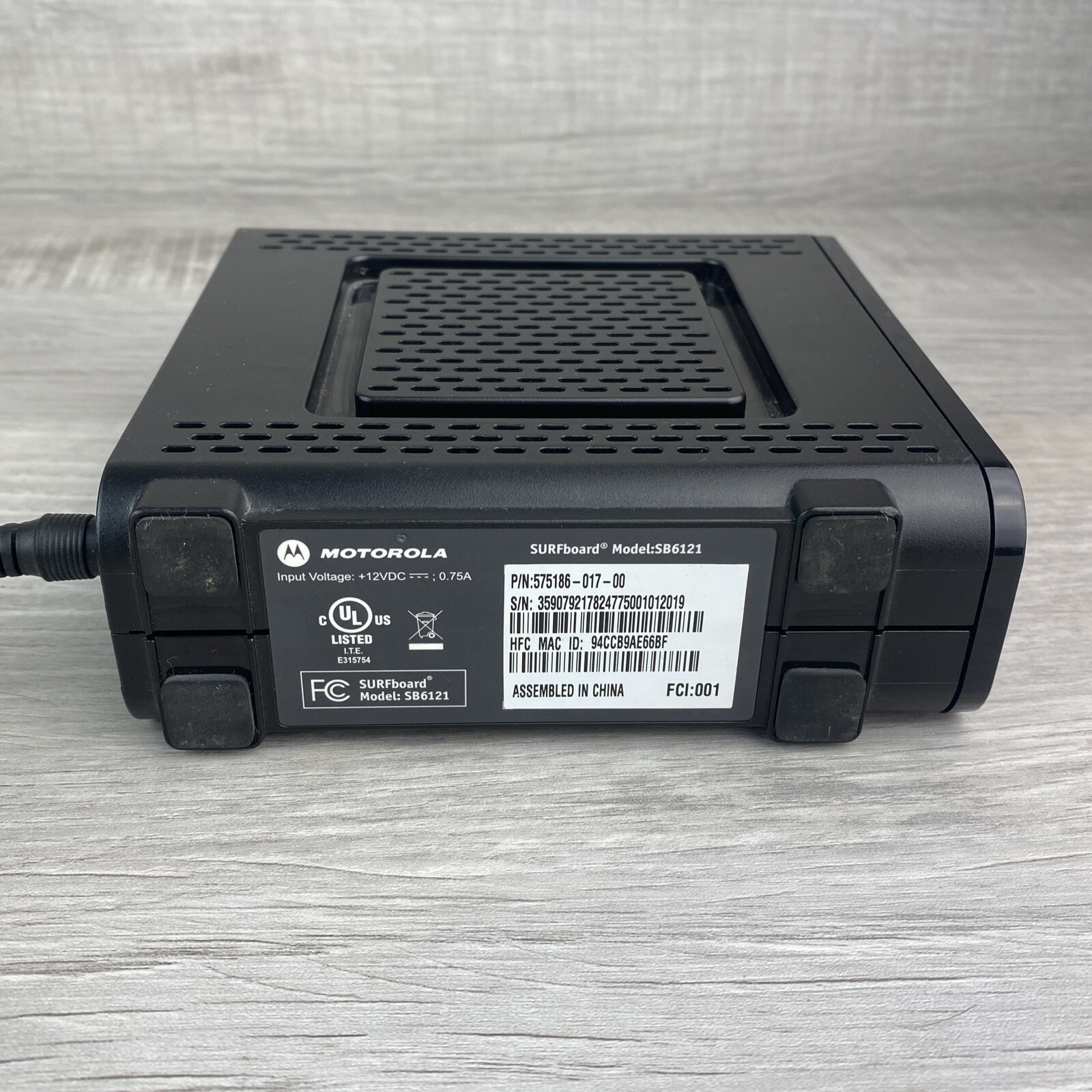 ARRIS SURFboard Docsis 3.0 Cable Modem Black SB6121