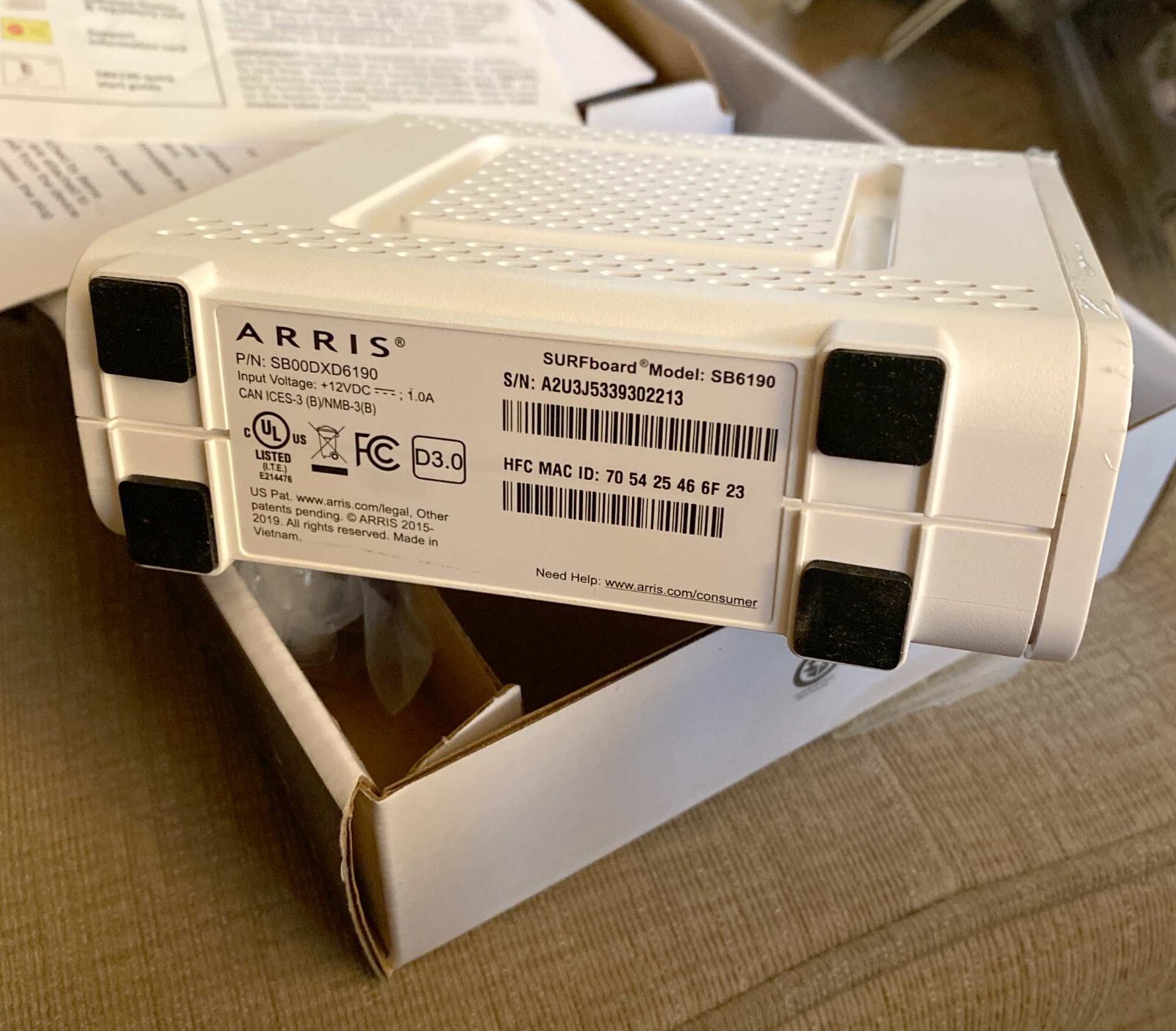 ARRIS Surfboard SB6190 – 32×8 Docsis 3.0 Cable Modem – Black P (Never Used)