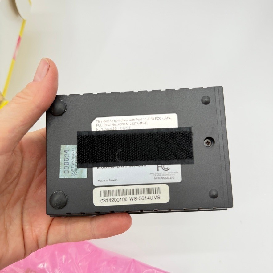 SGS-Thomson 56000 bps USB Software Data/Fax/Voice Modem WS-5614UVS