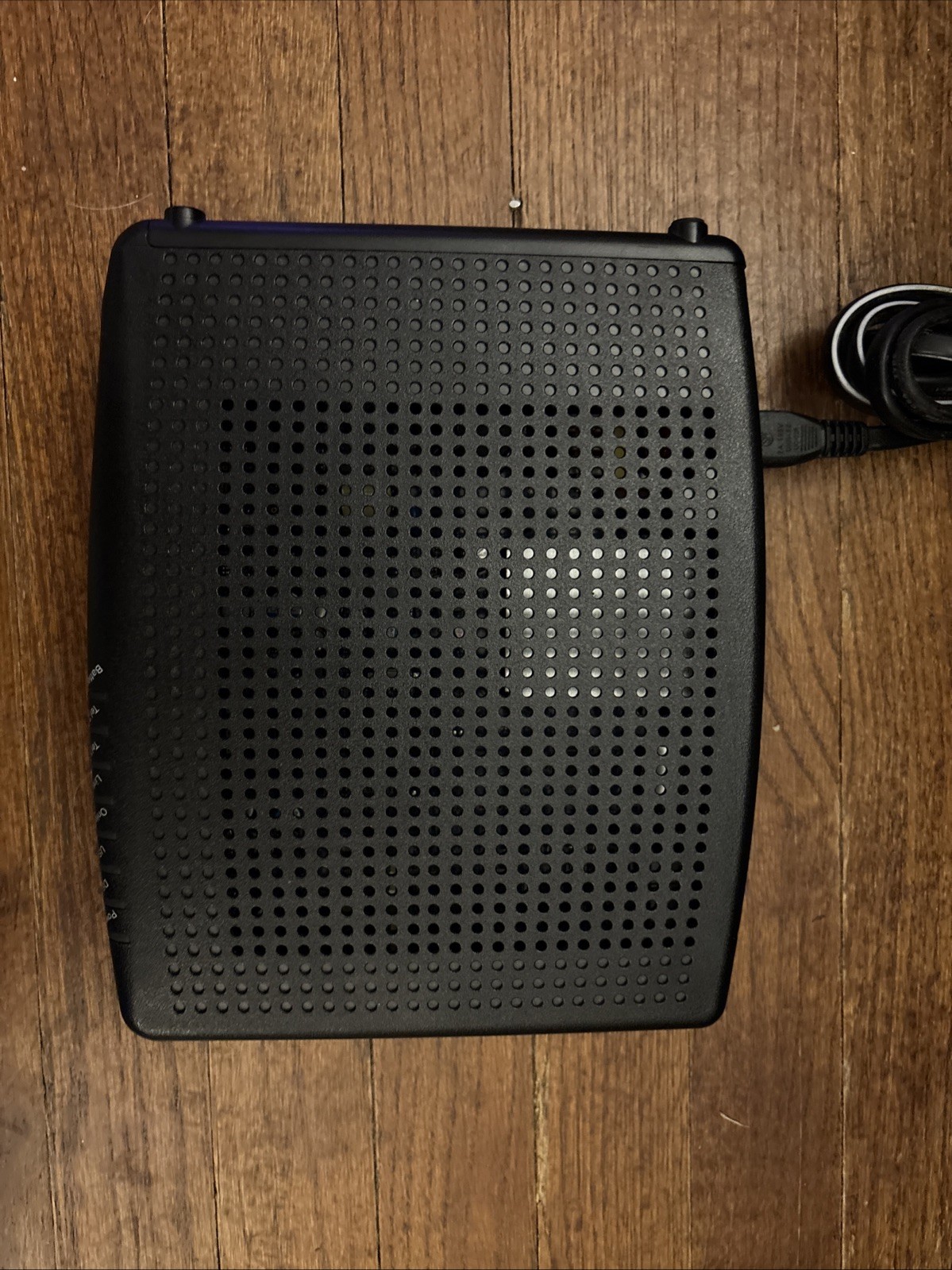 ARRIS Touchstone TM822G Telephony Modem. C3