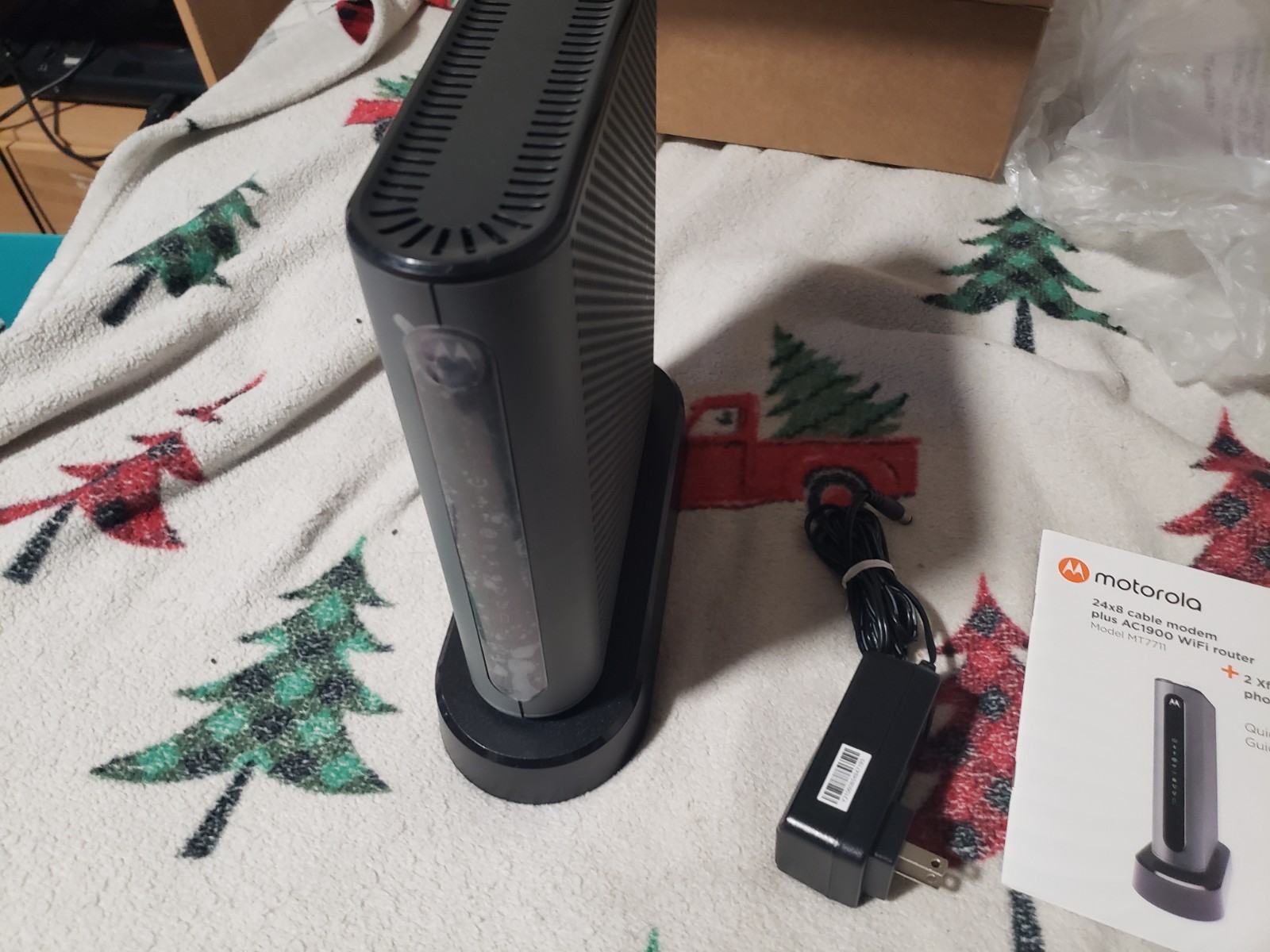 Motorola 24×8 Cable Modem Plus AC1900 WiFi Router MT7711 Modem