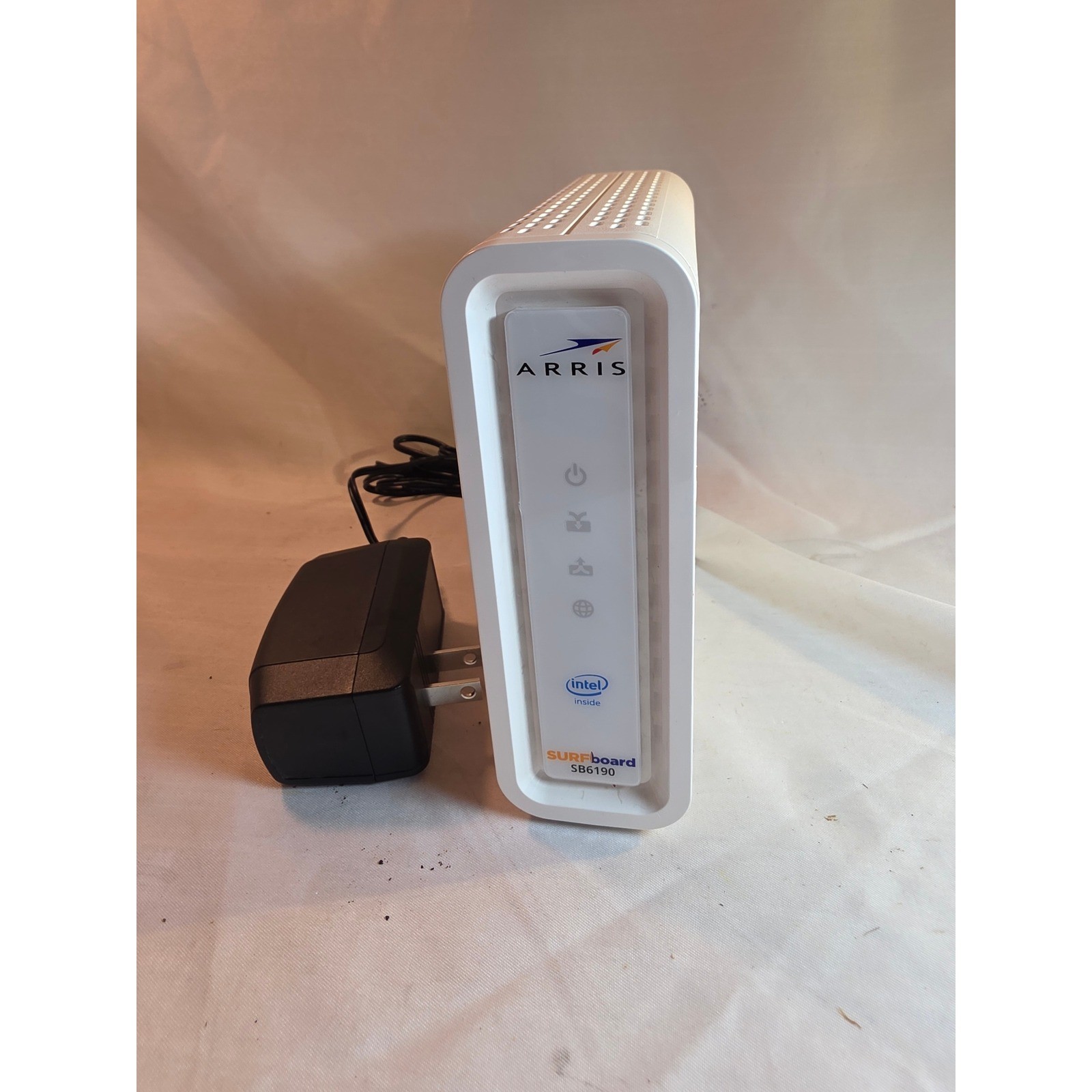 Arris SURFboard SB6190 DOCSIS 3.0 Cable Modem White with Power Adapter