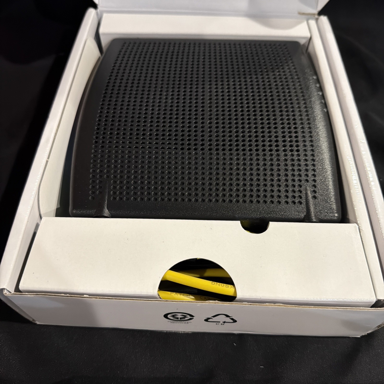 ARRIS SURFboard SBV2402 DOCSIS 3.0 Cable Modem