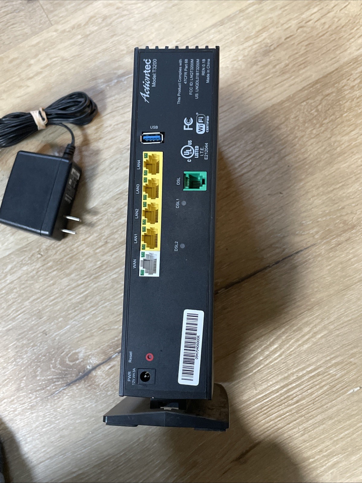Windstream Actiontec T3200 Wireless Router – BLack