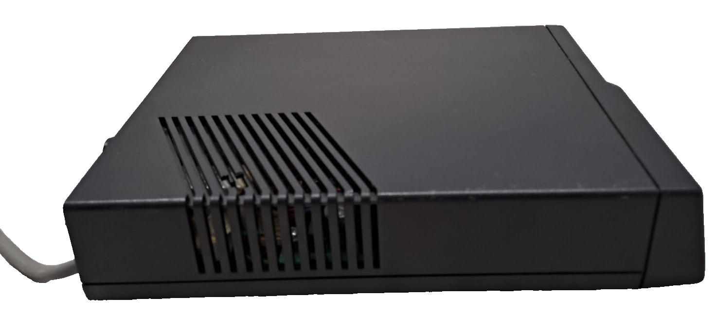 MOTOROLA UNIVERSAL DATA SYSTEM BLACK BOX V.32 9600 IDLE