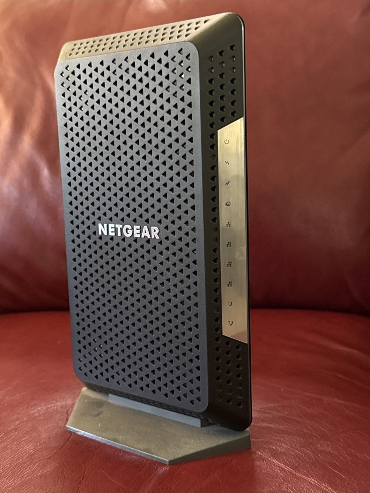 NETGEAR CM1150V Nighthawk Multi-Gig Speed Cable Modem for Xfinity Plus Voice