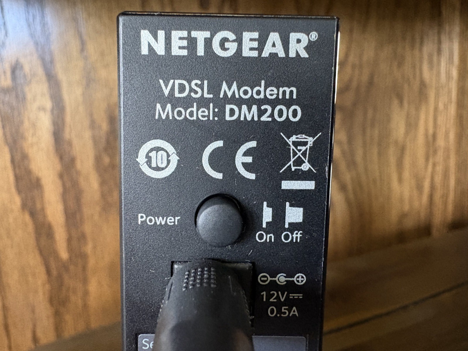NETGEAR High-Speed Broadband DSL (VDSL/ADSL) Modem (DM200-100NAS)