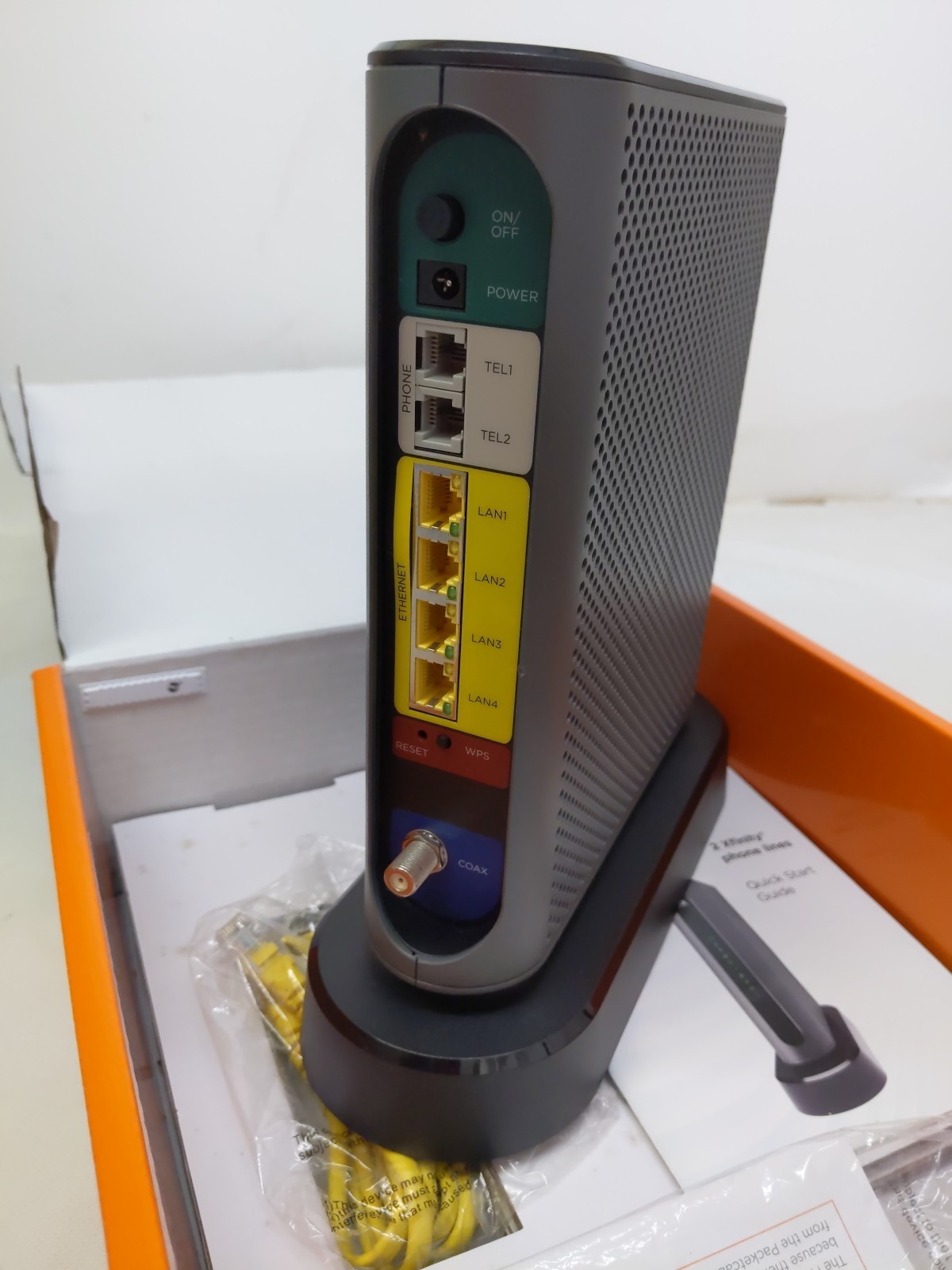 MOTOROLA MT7711 24X8 Cable Modem/Router 2 Phone Ports DOCSIS 3.0 Comcast XFINITY