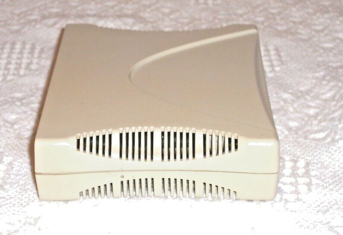 (821) Westell Wire Speed DSL Modem B90-220030-04