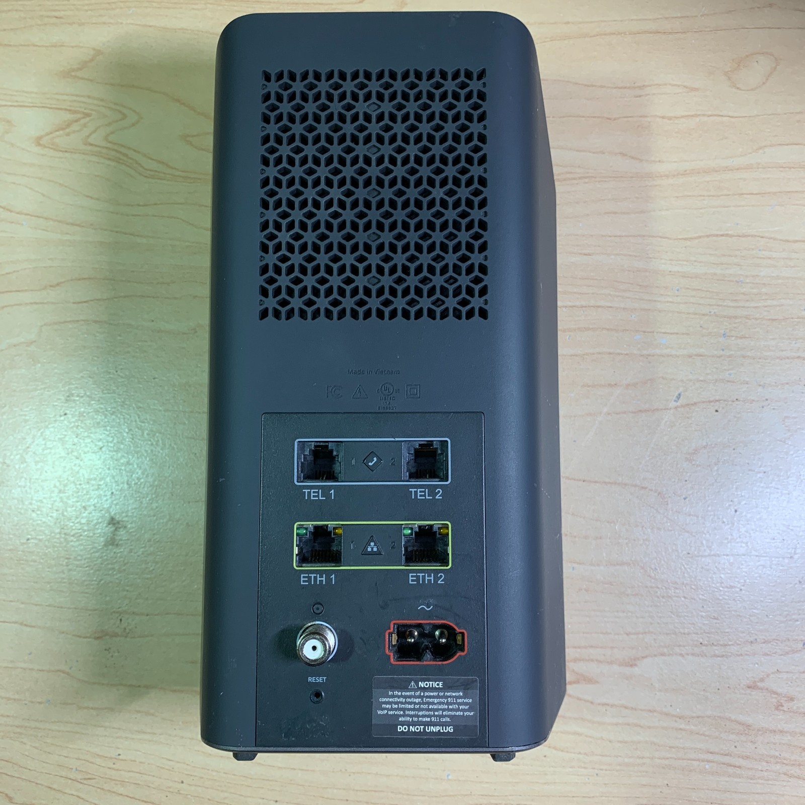 Cox Panoramic Cable Modem WIFI Gateway Modem/Router CGM414X w/ Power Cord
