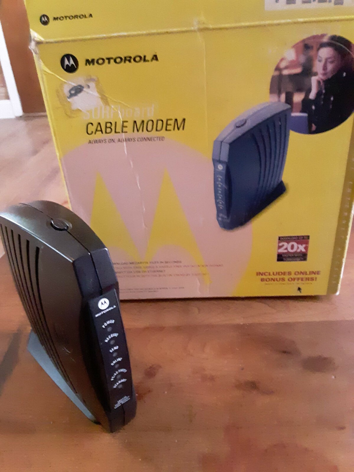 Motorola SURFboard SB5120 (505788-006-00) 38.91 Mbps Cable Modem
