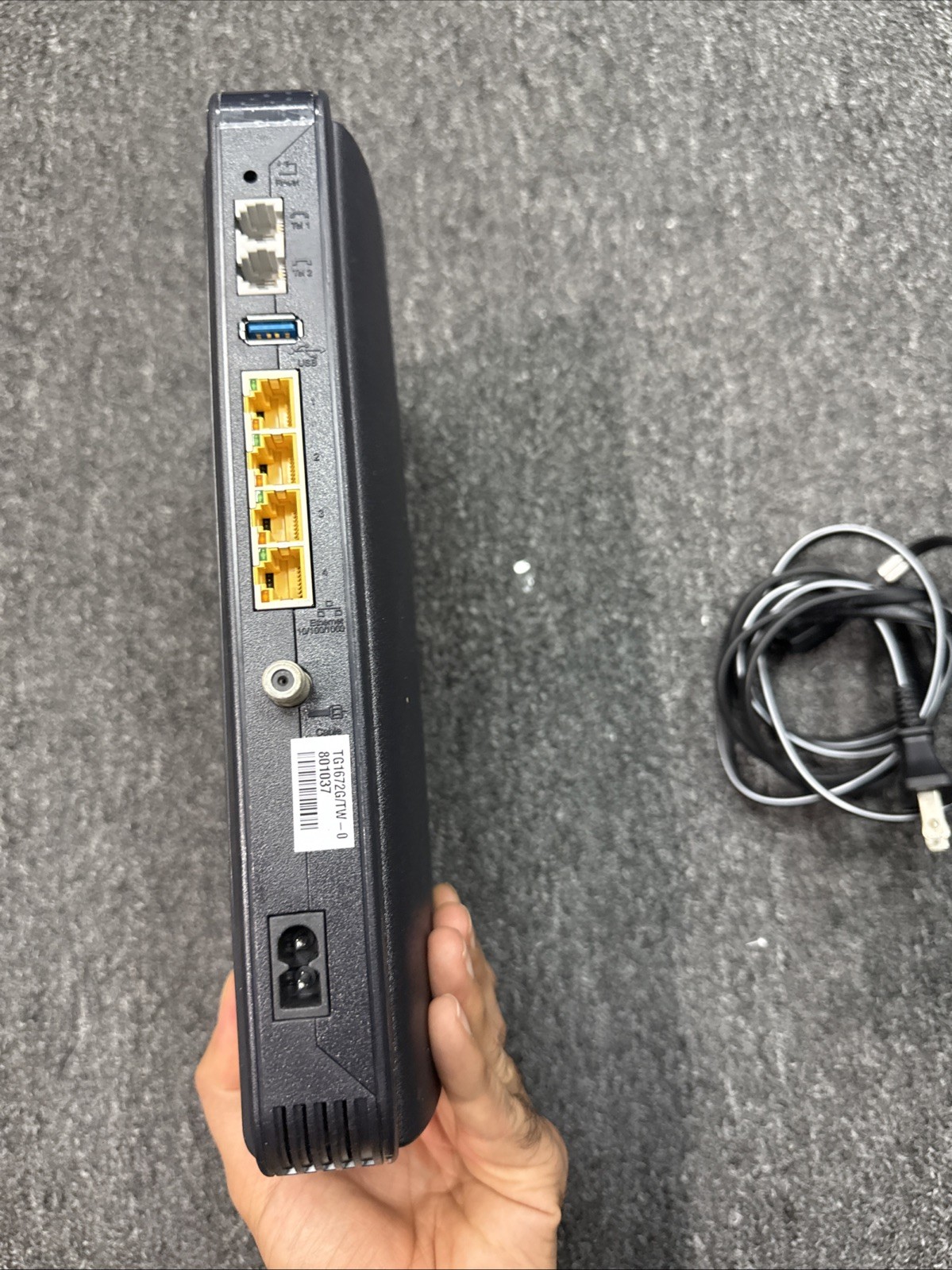 Arris TG1672G Touchstone Telephony Gateway WIFI (2.5/5.0GHz) Cable Modem/Router