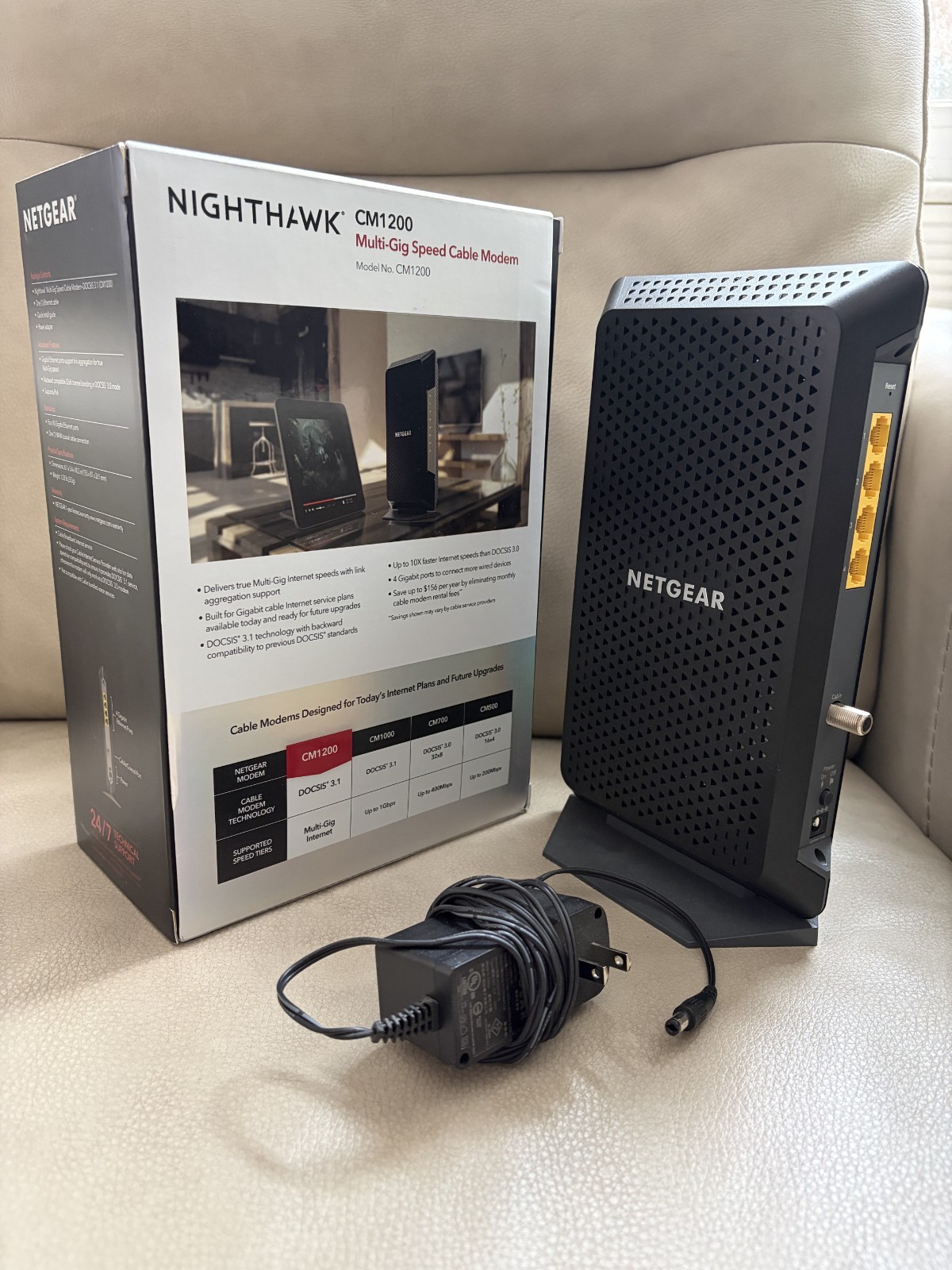 NETGEAR Nighthawk CM1200-100NAS DOCSIS 3.1 Cable Modem Pre-Owned Excellent Cond.