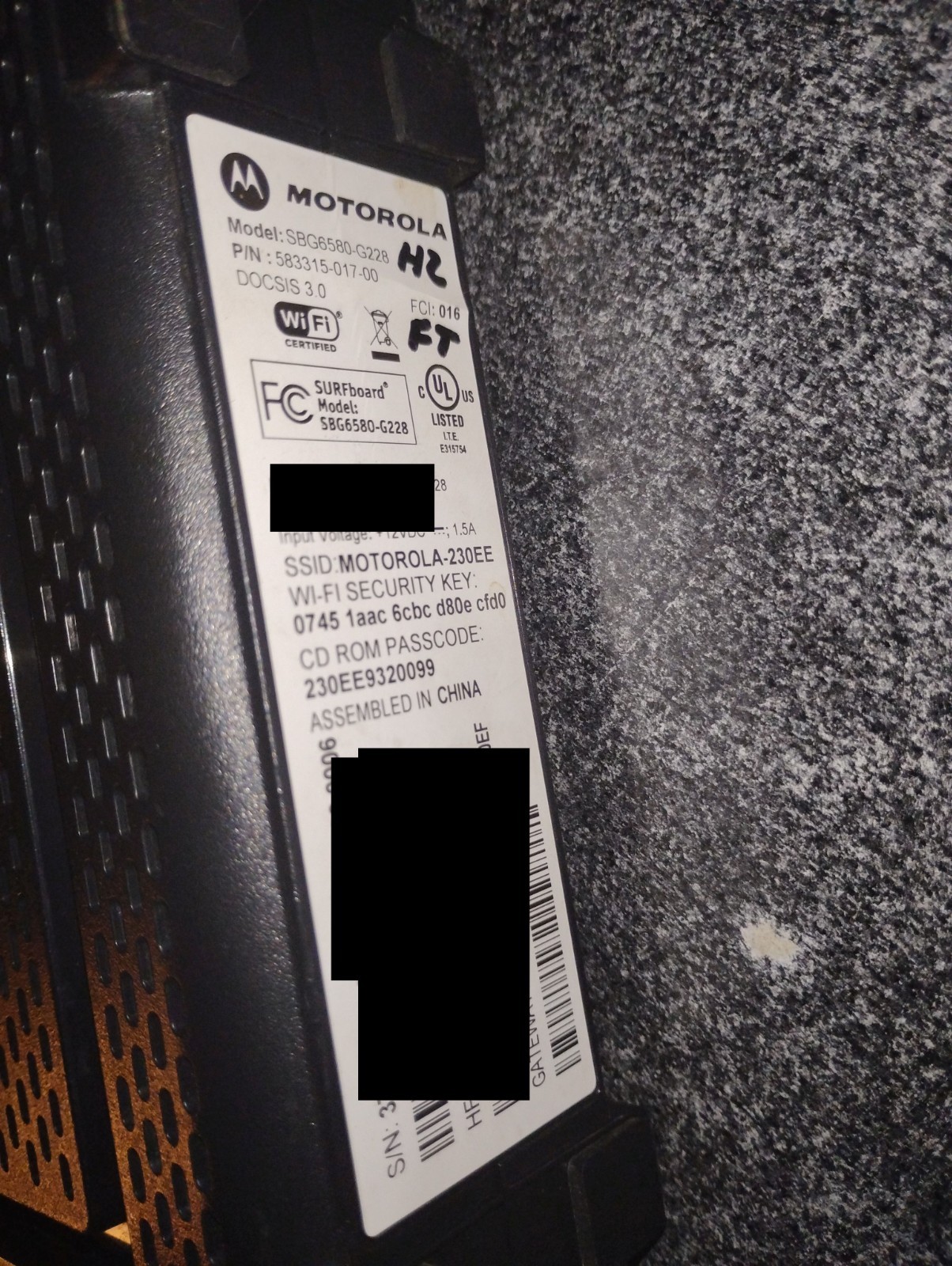 Motorola Surfboard SBG6580 Cable Modem Router With Power Adapter USED