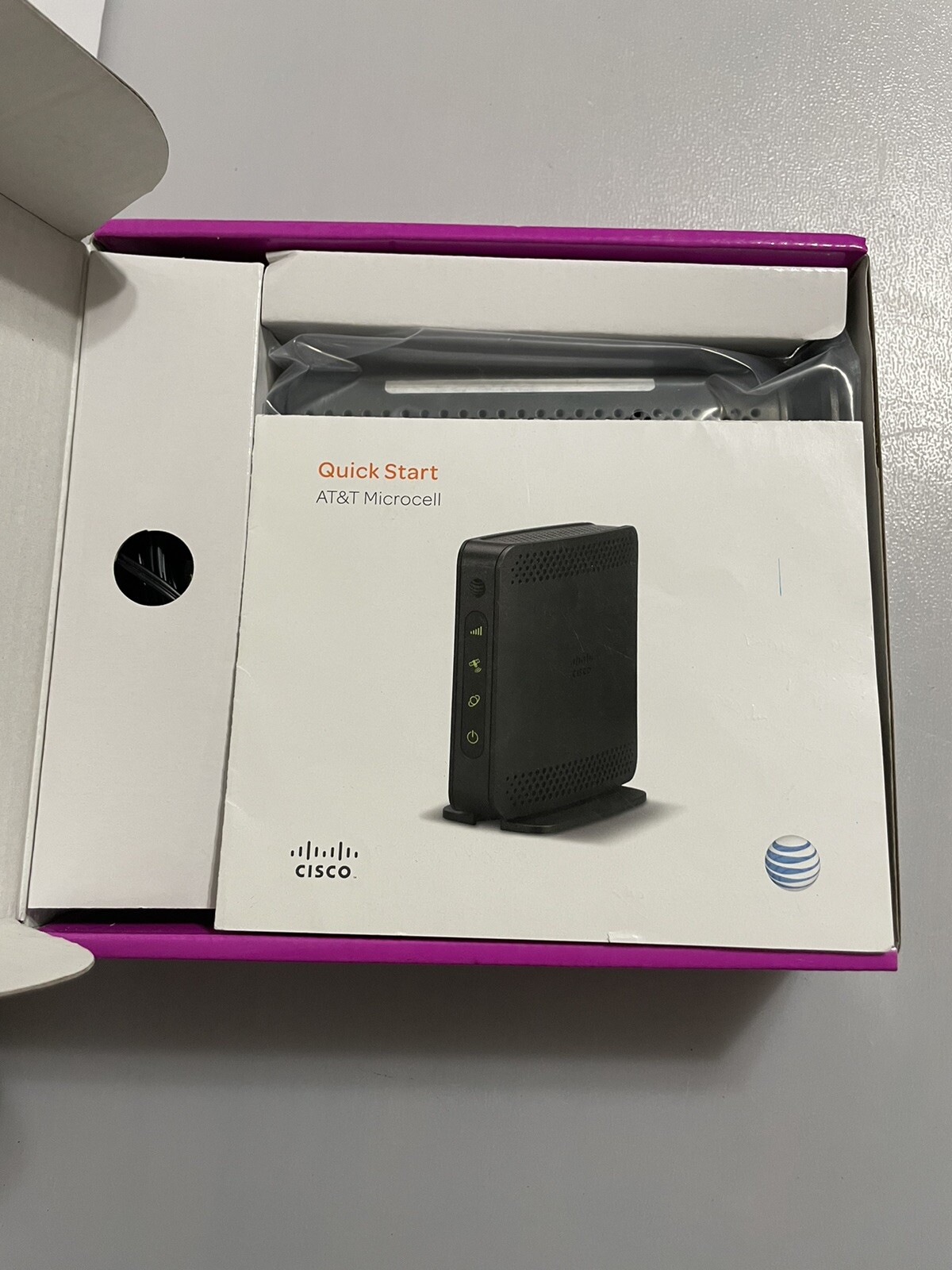Motorola MB742010 686mbps DOCSIS 3.0 Cable Modem