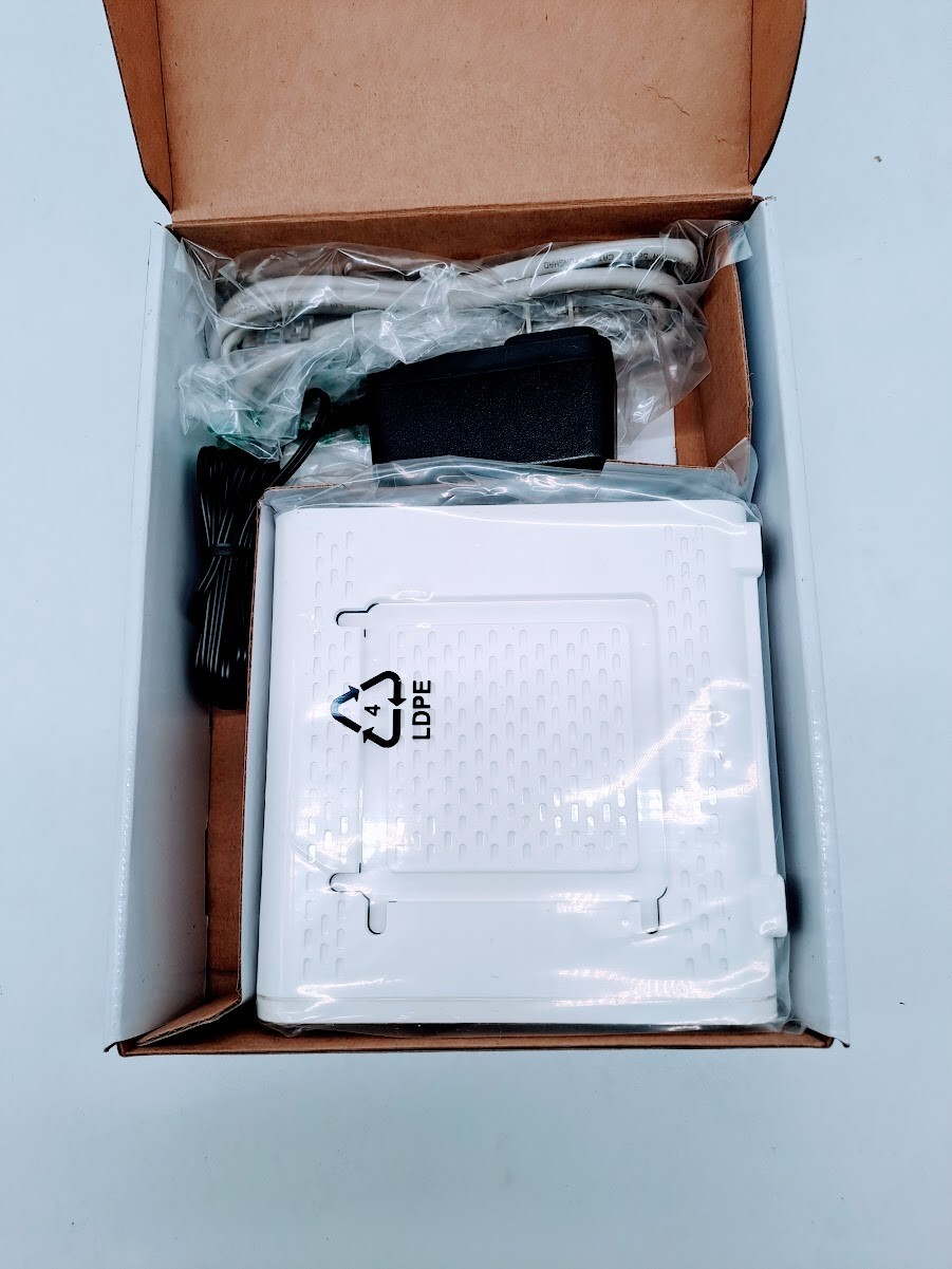 ARRIS SURFboard SB6190 DOCSIS 3.0 32 x 8 Gigabit Cable Modem