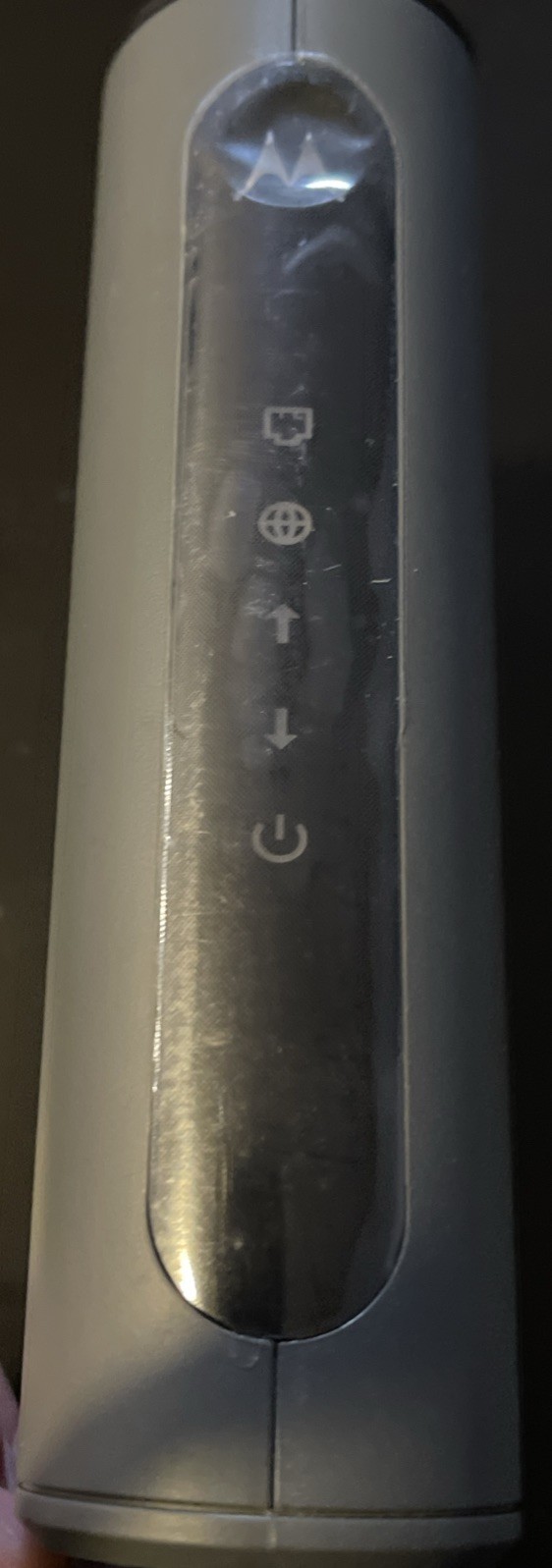 Renewed Motorola 16×4 Cable Modem, Model MB7420, 686 Mbps, DOCSIS 3.0