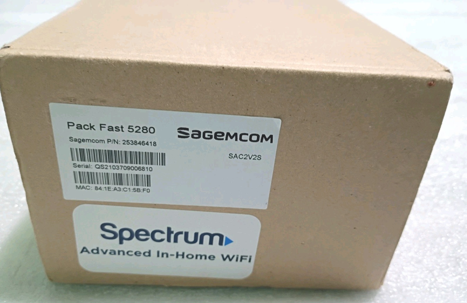 Spectrum DOCSIS 3.1 2.5G eMTA Cable Modem Router + Pack Fast 5280 + Remote Contr