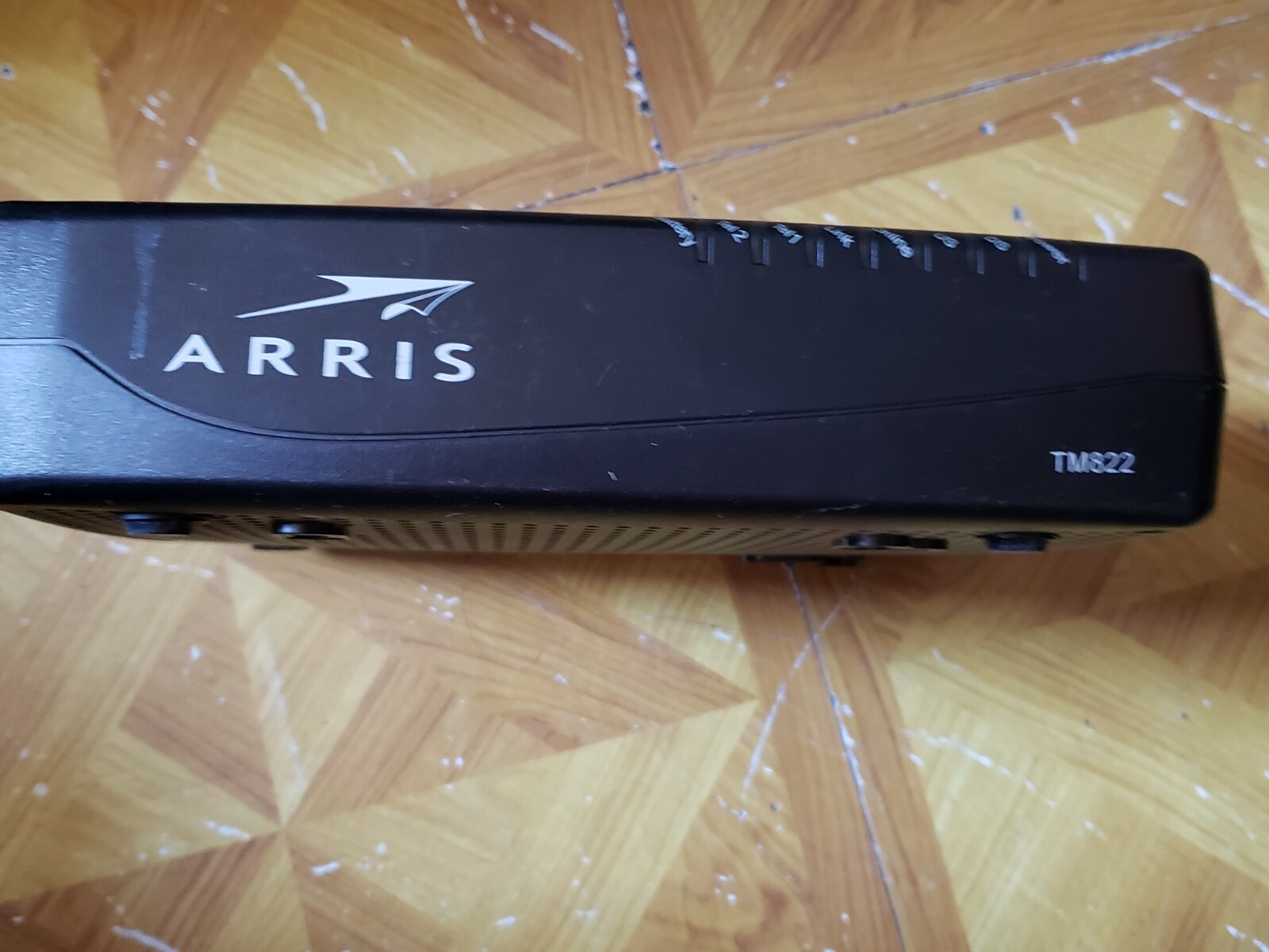 6 X Arris TM822A orMotorolla Optimum/Cable Modem Docsis 3.0 Modem read/ask