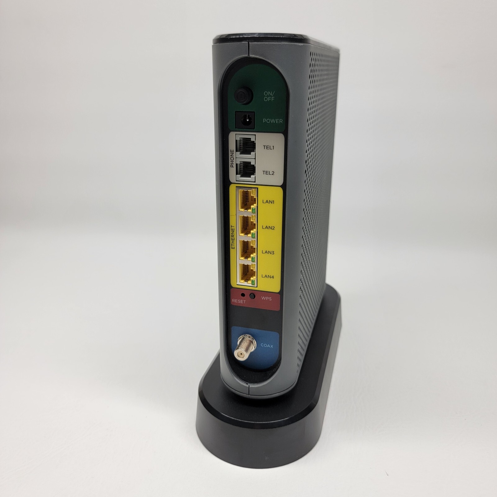 Motorola MT7711 24X8 Cable Modem and AC1900 Dual Band Wi-Fi Gigabit Router