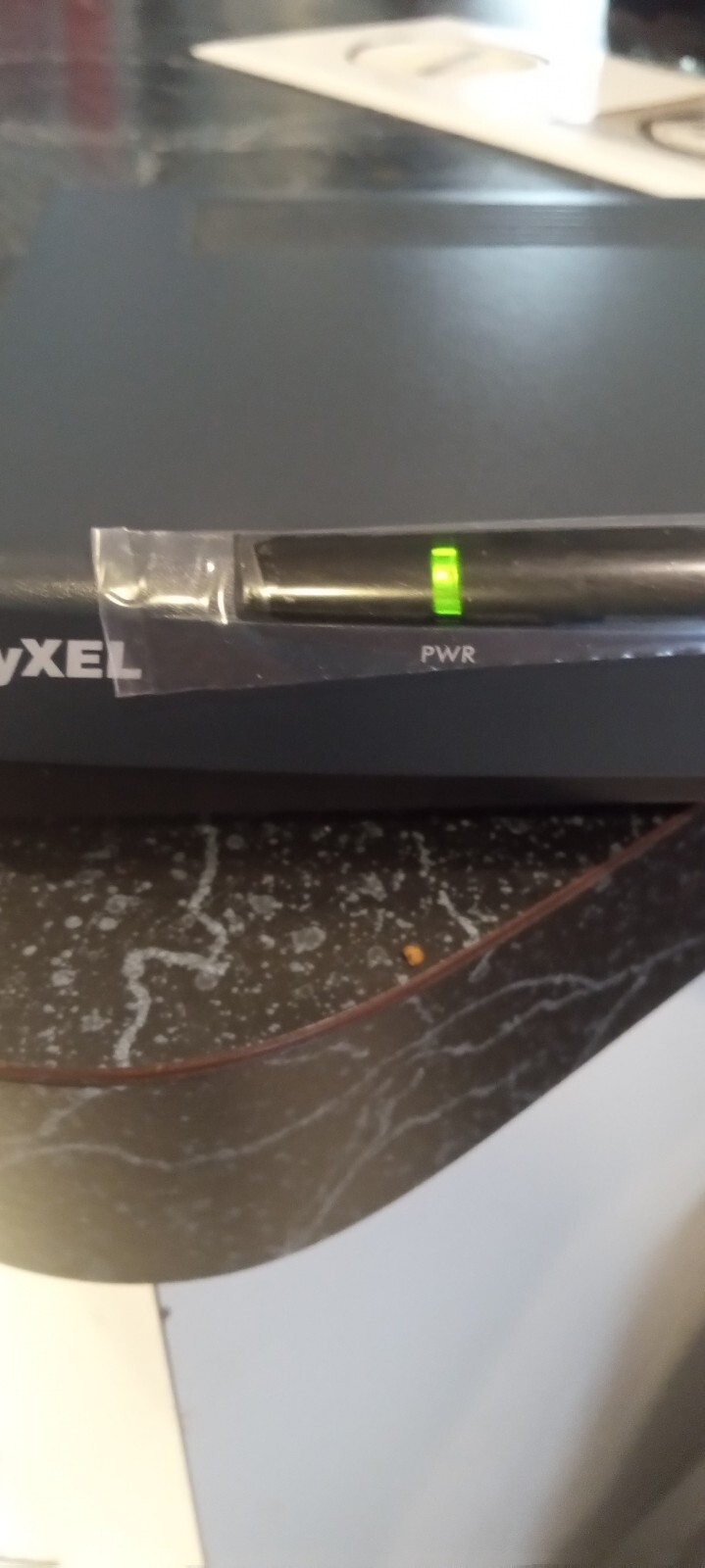 ZyXEL Prestige 841C VDSL Modem New old stock in box with cord dvd READ