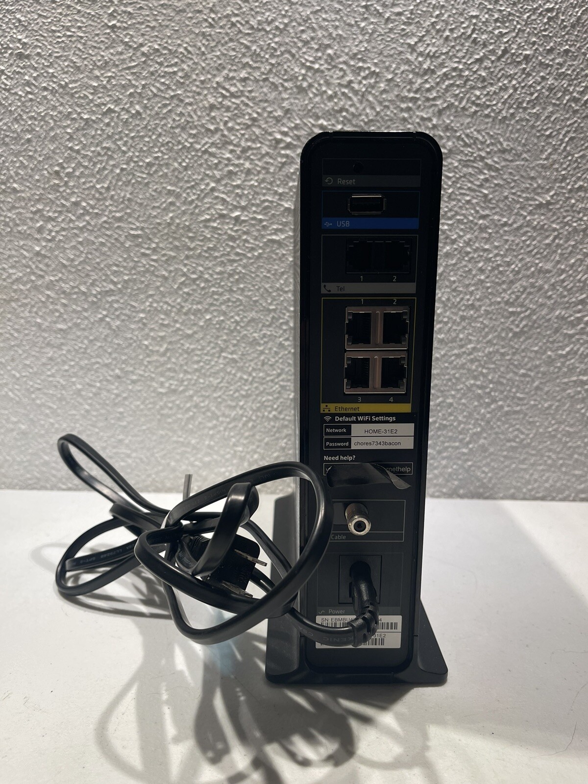 ARRIS TG862G/CT Xfinity Comcast Gateway and Router 802.11n wifi