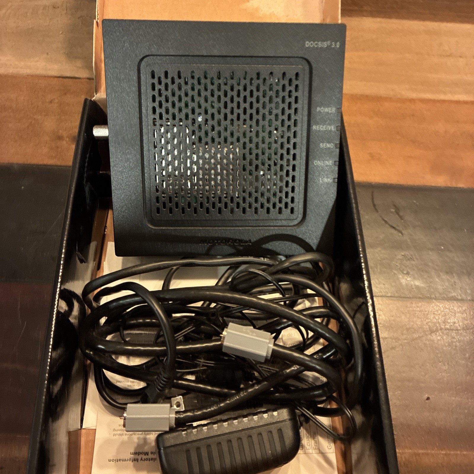 Motorola SB6120 SURFboard Docsis 3.0 Cable Modem, Black, 150 Mbps