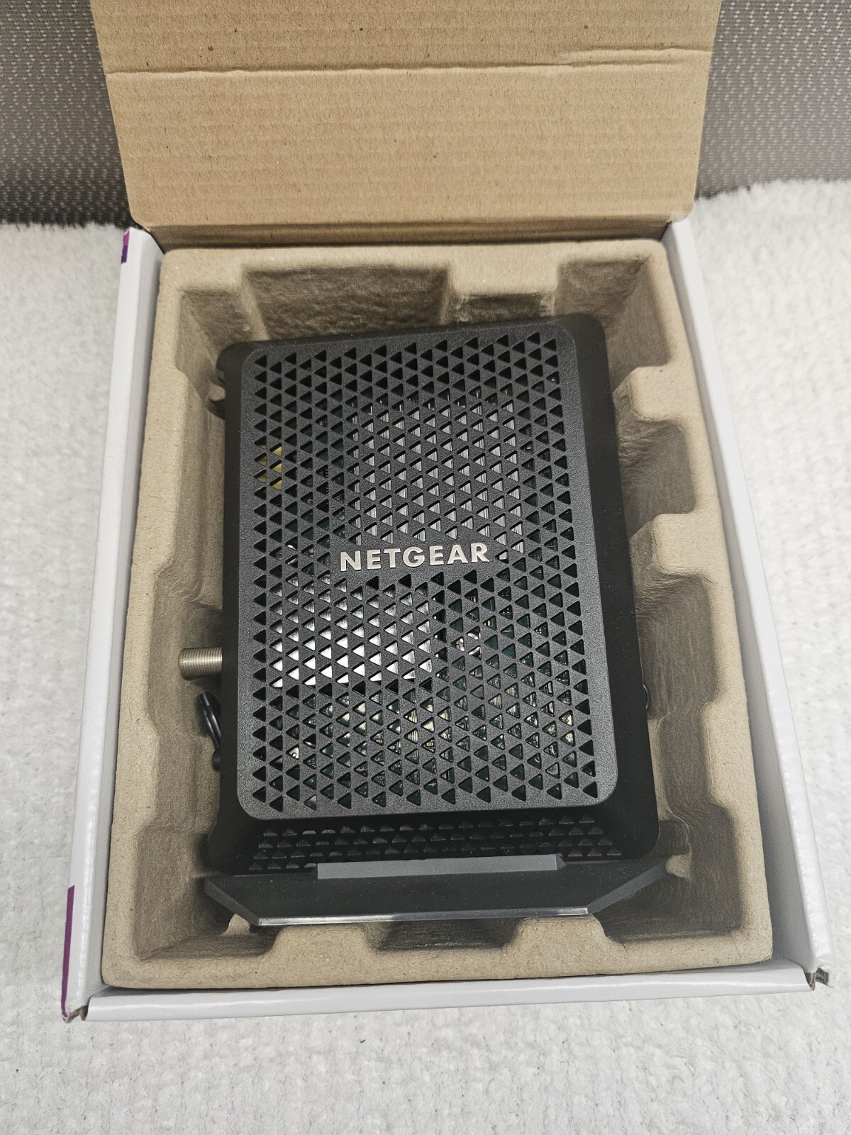 NETGEAR CM700-100NAS Cable Modem In Box