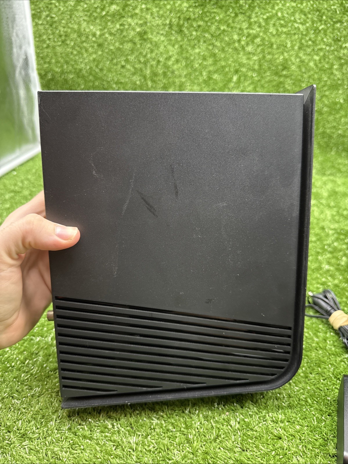 Arris SBG7400AC2 Router. 9