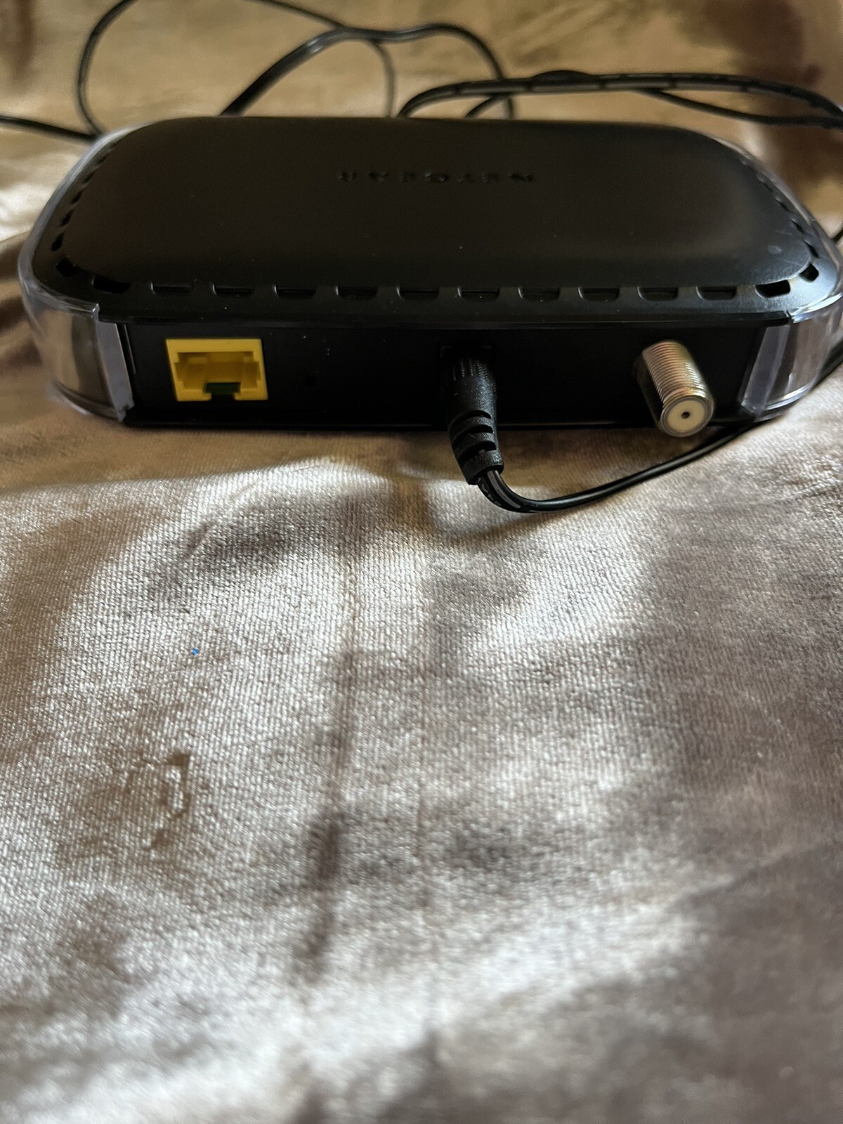 Netgear DOCSIS 30 (CM400-100NAS) 340 Mbps WORKS SEE PICS