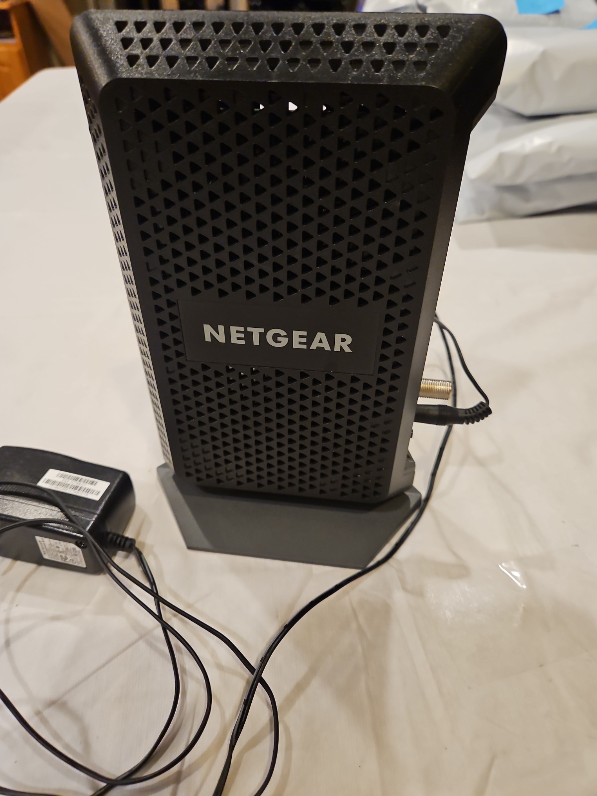 NETGEAR CM600 960Mbps DOCSIS 3.0 Cable Modem | Tested
