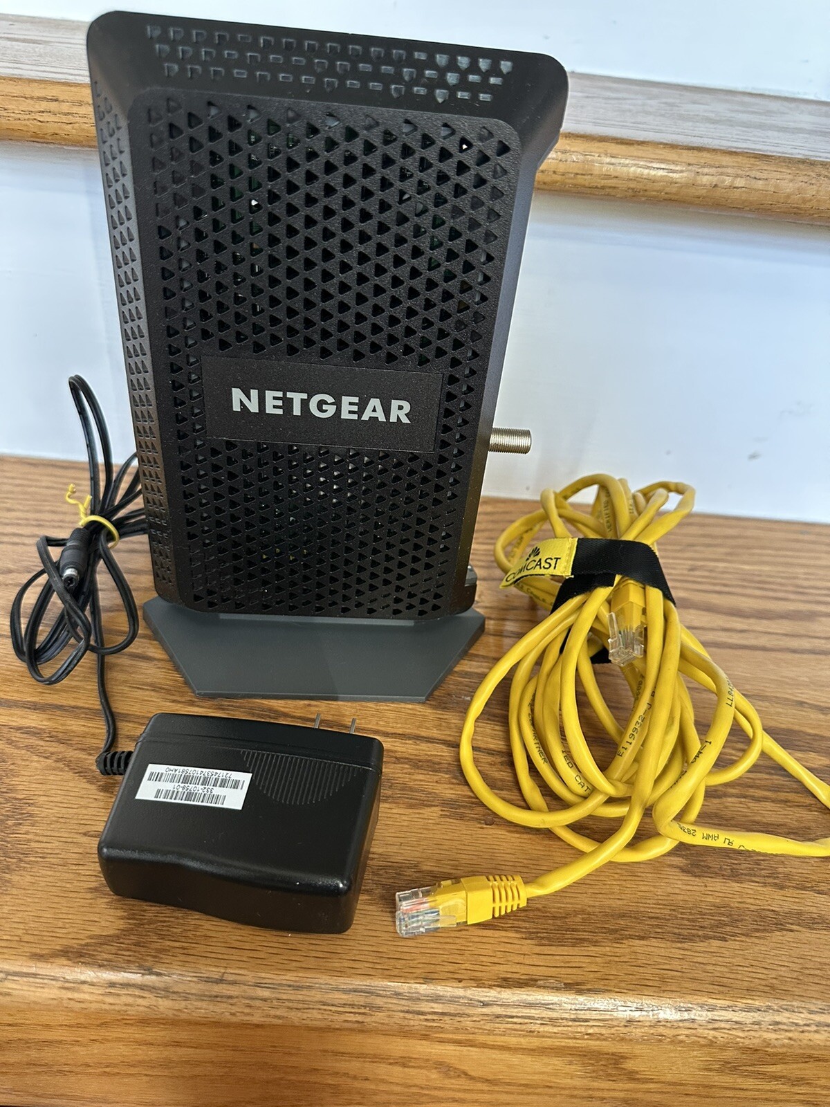 NETGEAR CM1000 Wired-Ethernet (RJ-45) Cable – CM1000100NAS (Black)