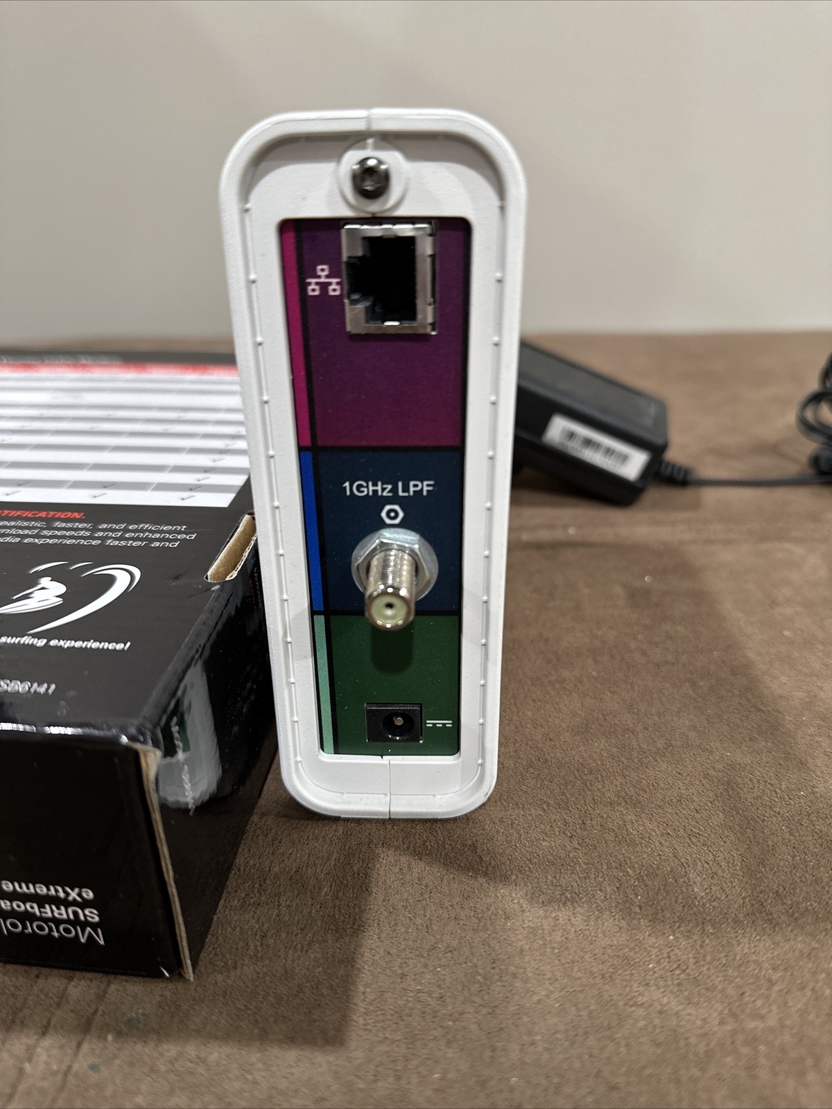 Motorola SURFboard eXtreme Cable Modem SB6141 DOCSIS 3.0 – Used