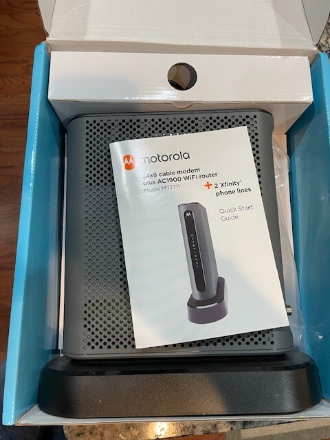Motorola MT7711 24X8 Cable Modem and AC1900 Dual Band Wi-Fi Gigabit Router 2…