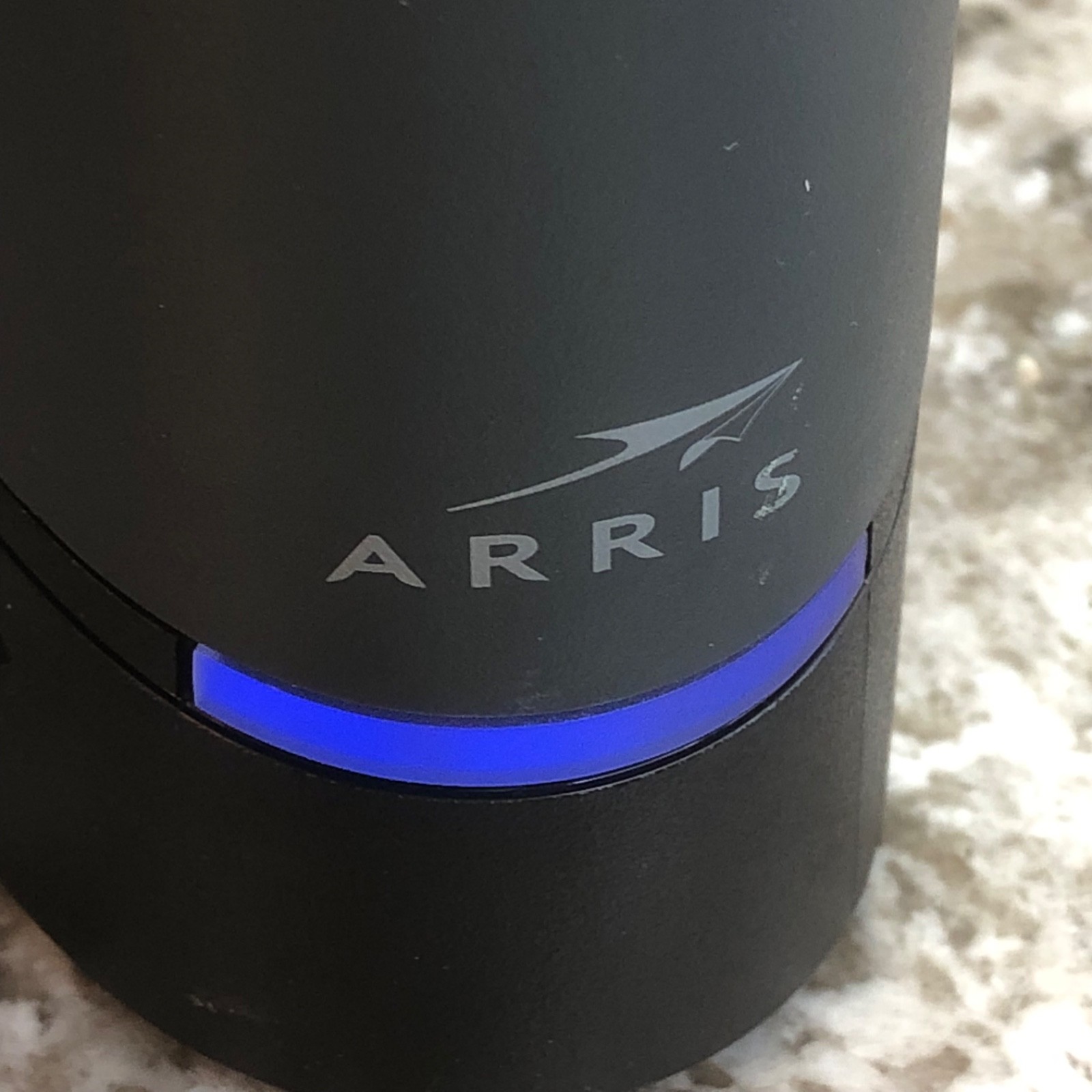 ARRIS SURFboard G36 DOCSIS 3.1 Wi-Fi 6 Cable Modem Router Combo AX3000 Multi-Gig