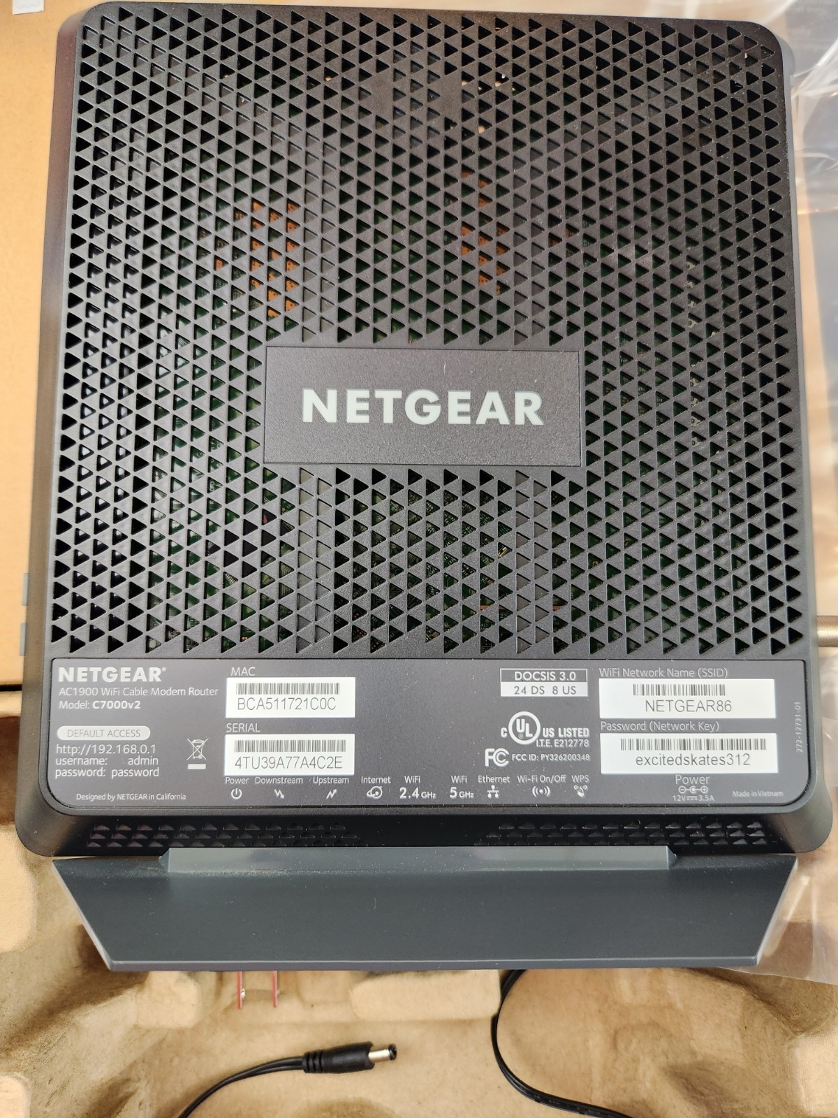 NETGEAR Nighthawk WiFi Cable Modem Router AC1900: Model C7000v2 DOCSIS 3.0